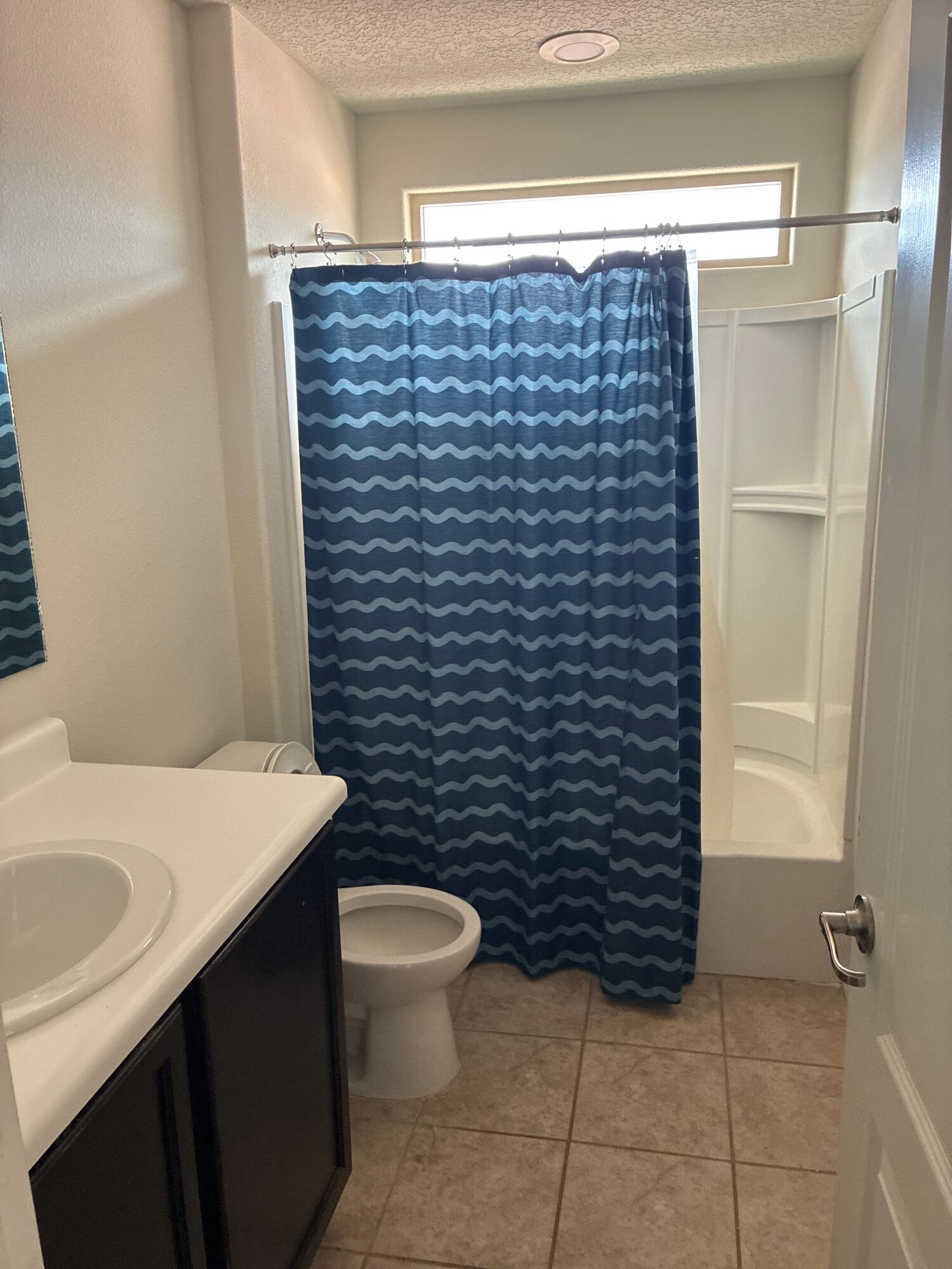 Photo 6 — 2217 Violeta Circle SE
