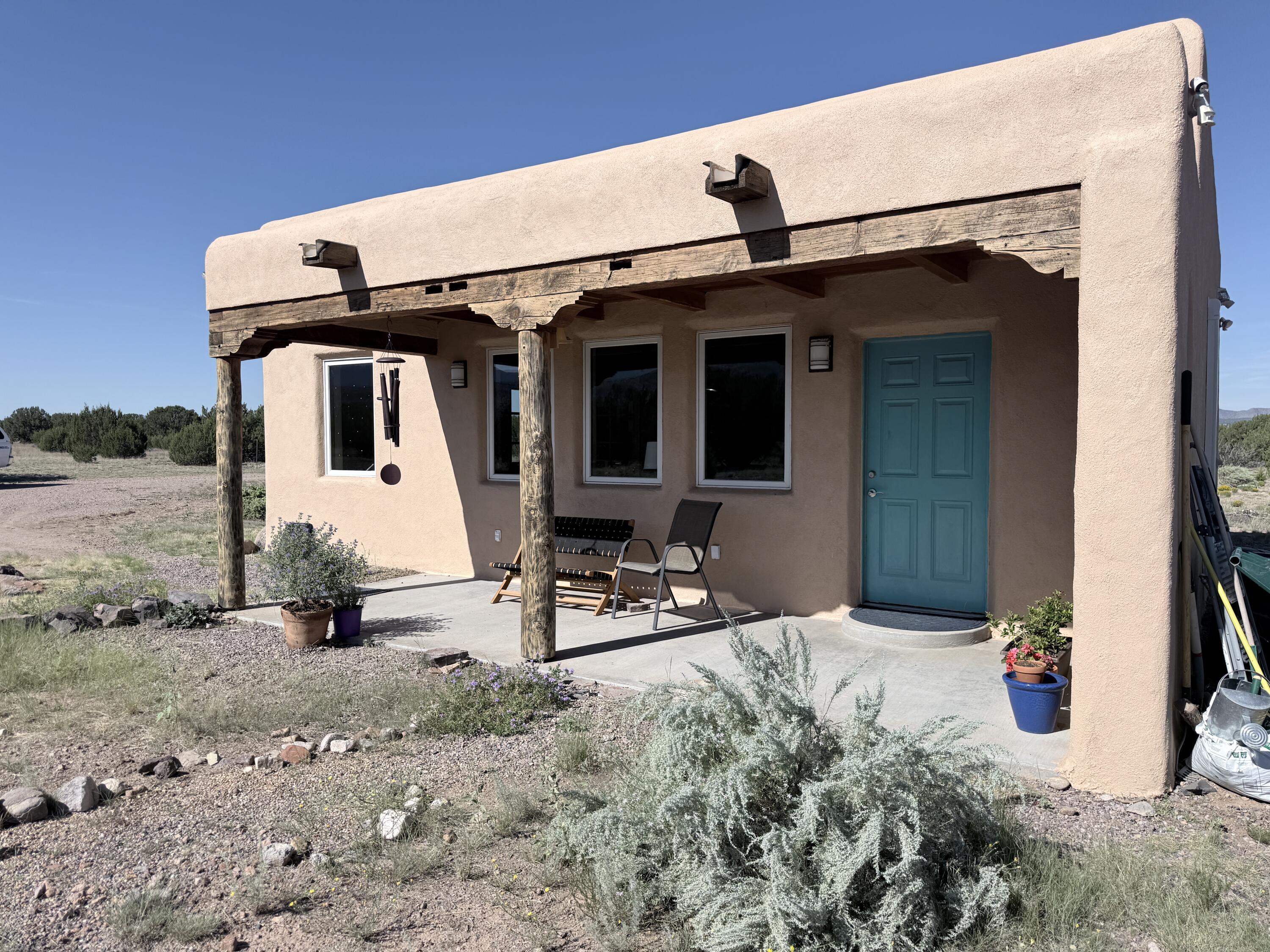 42 Longhorn Drive, Magdalena, NM 87825