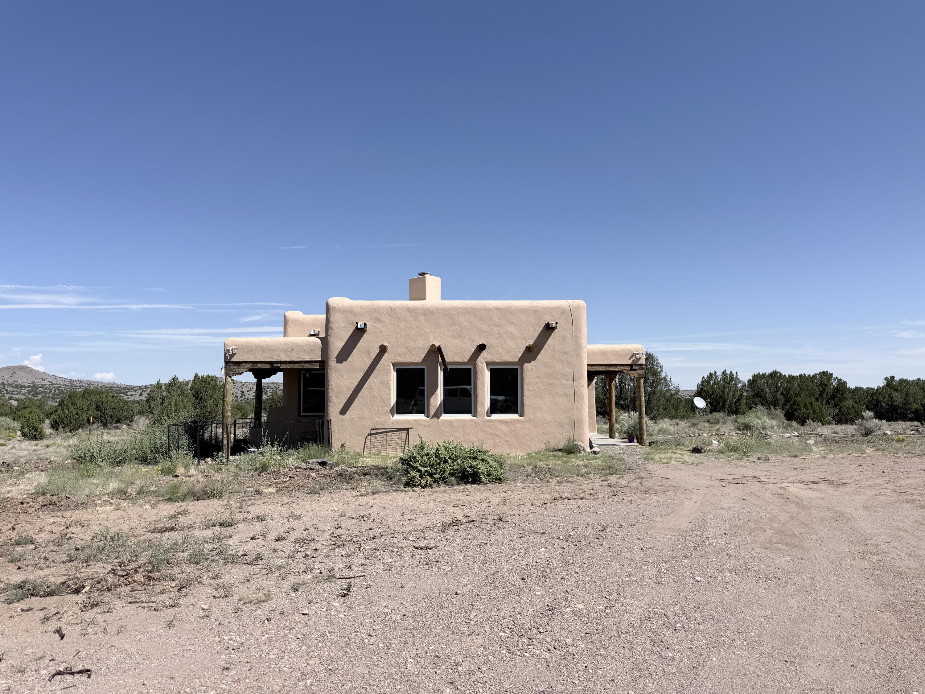 Photo 3 — 42 Longhorn Drive