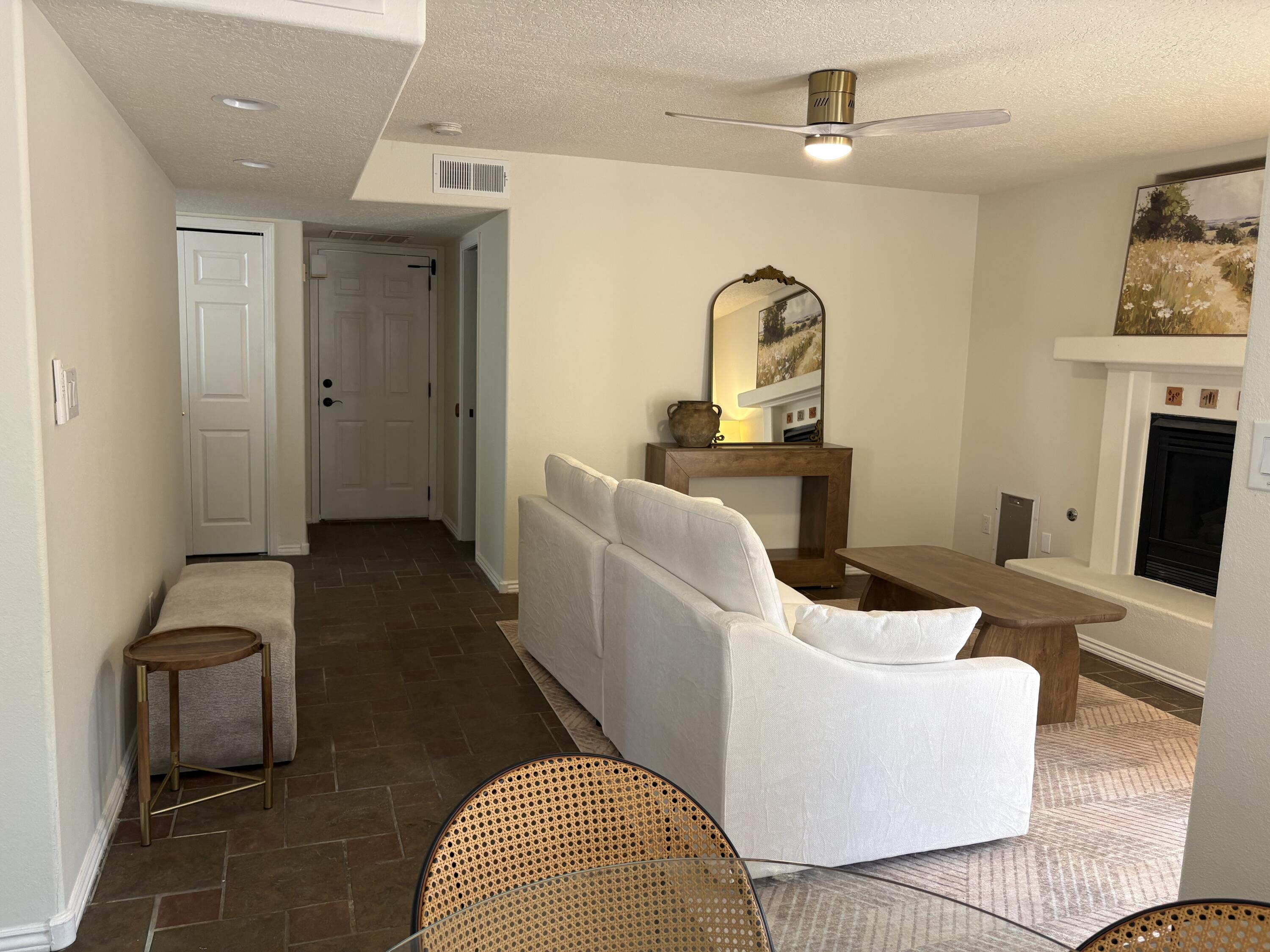 Photo 3 — 4941 Marna Lynn Avenue NW