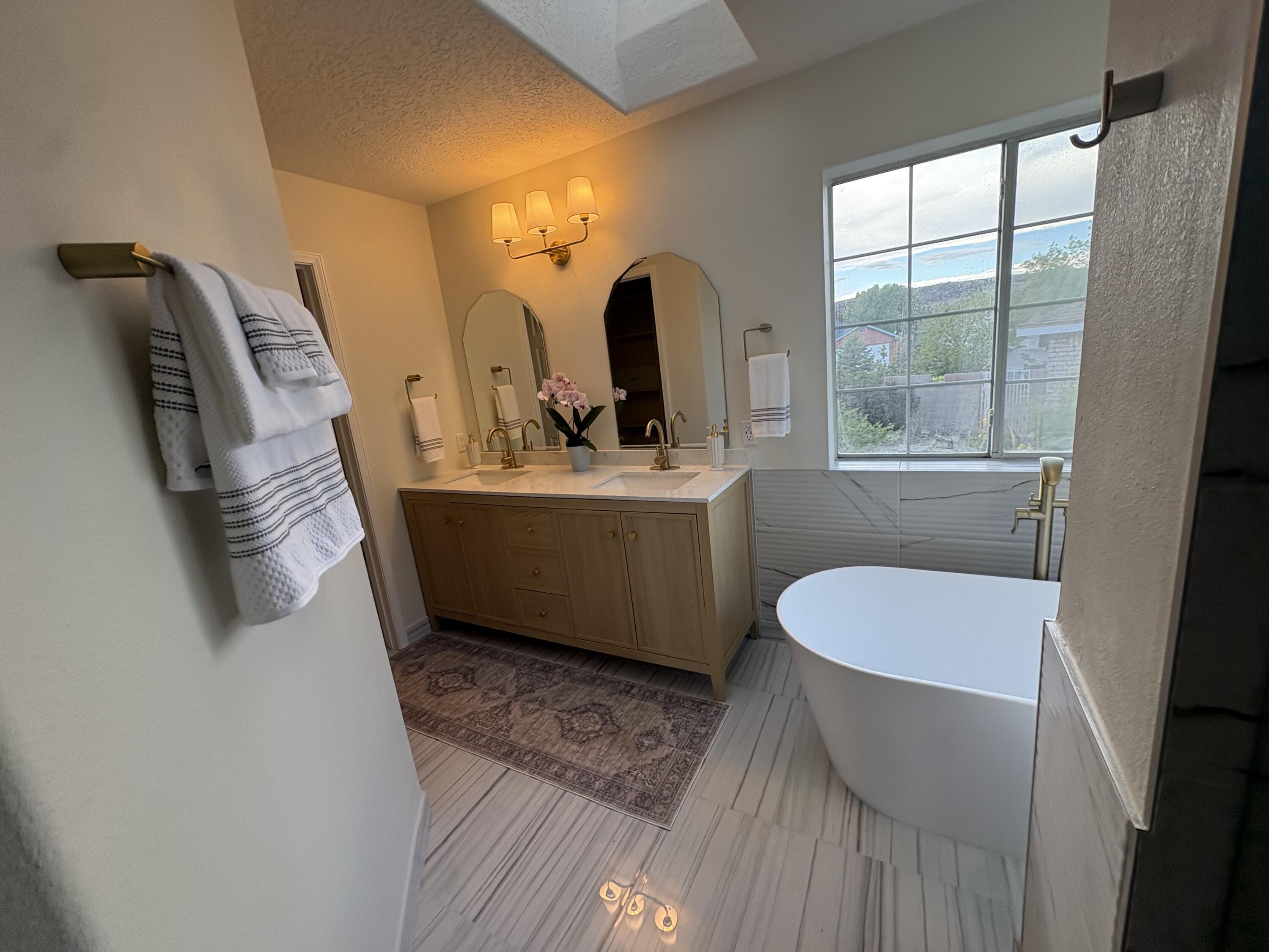 Photo 14 — 4941 Marna Lynn Avenue NW