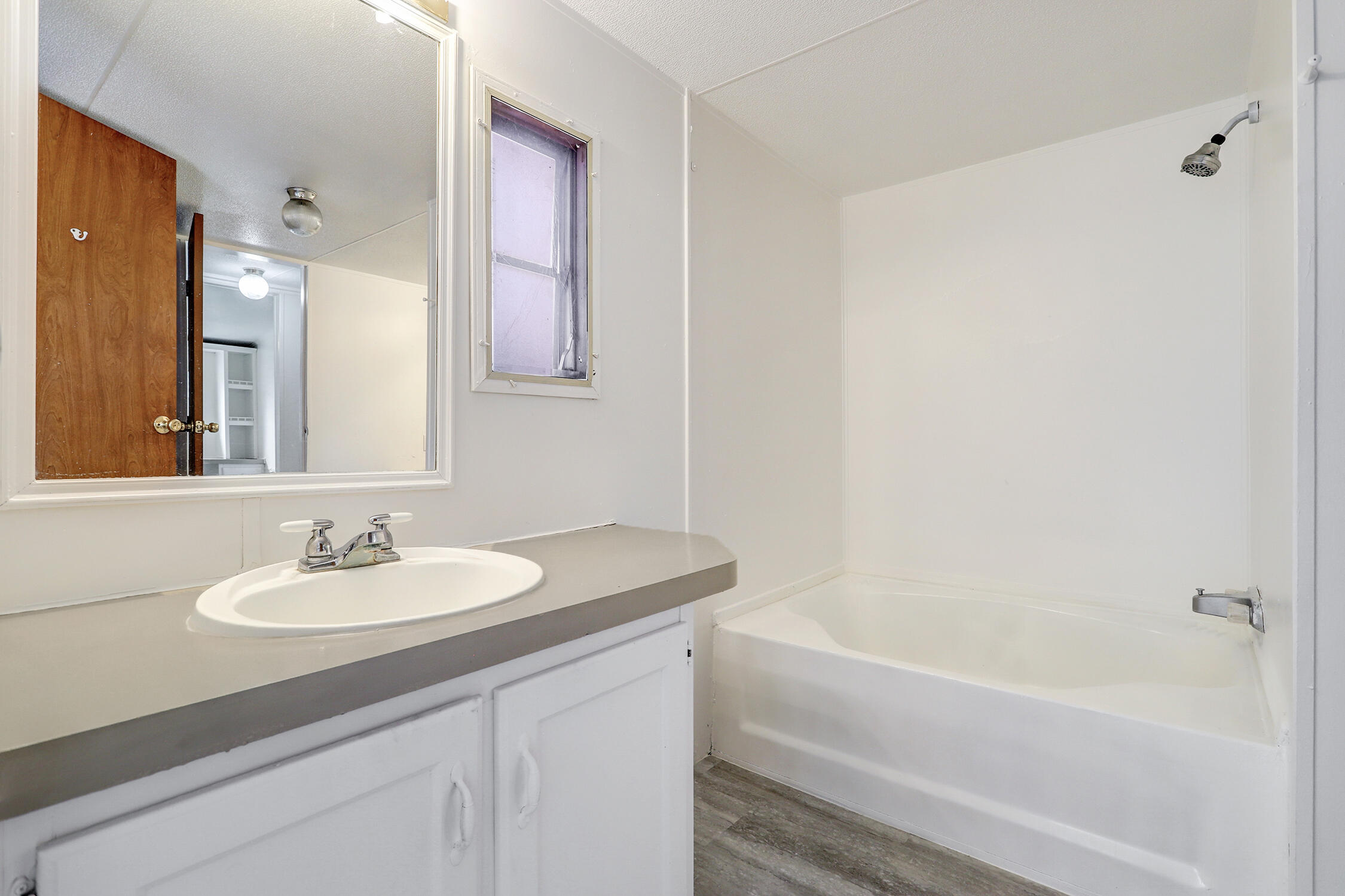 Photo 10 — 2620 Lucero Road SW