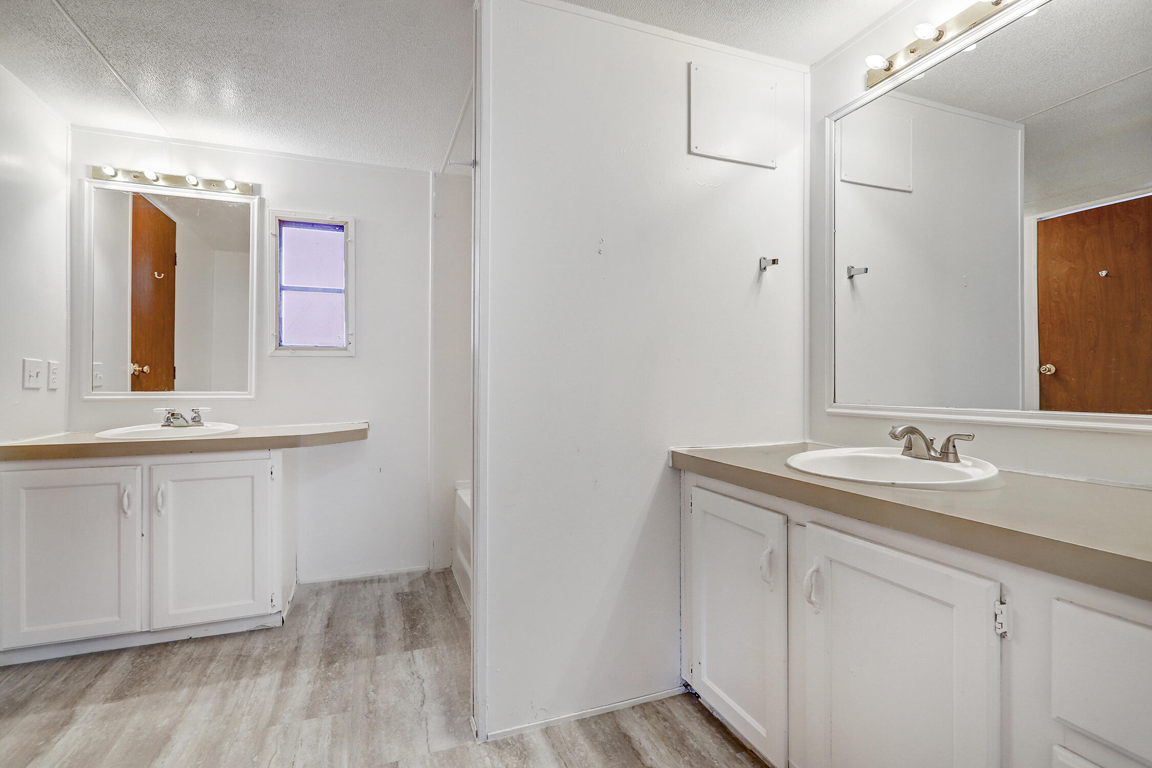 Photo 9 — 2620 Lucero Road SW