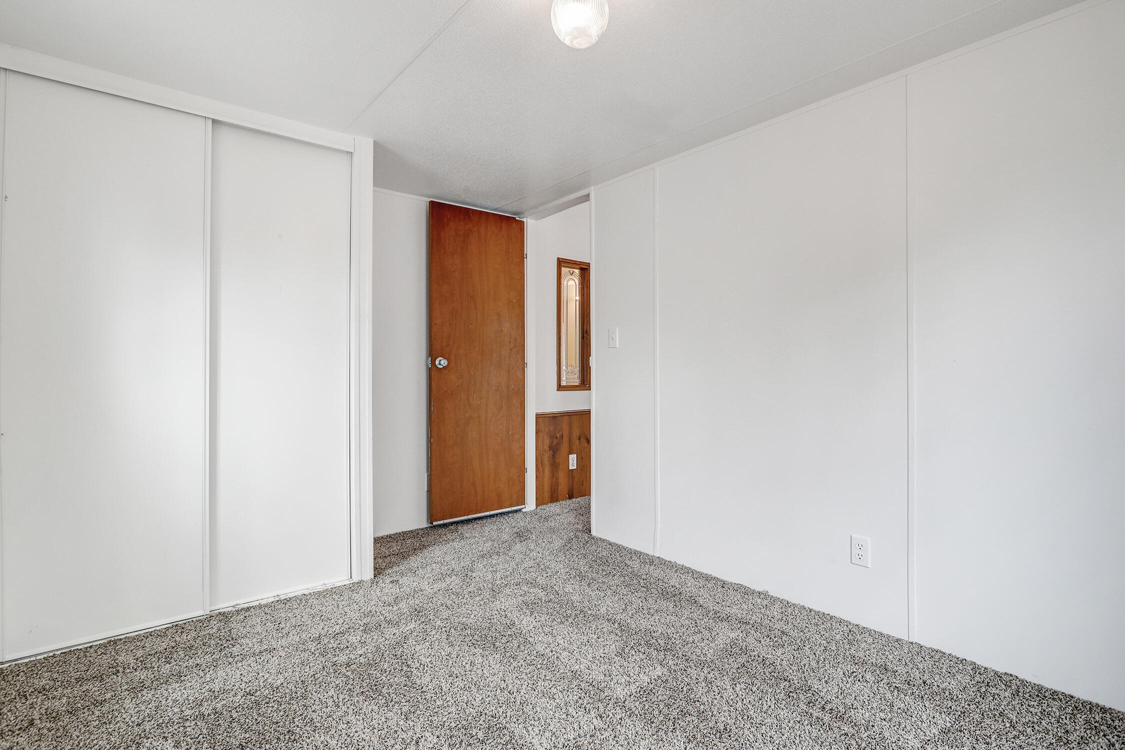 Photo 18 — 2620 Lucero Road SW