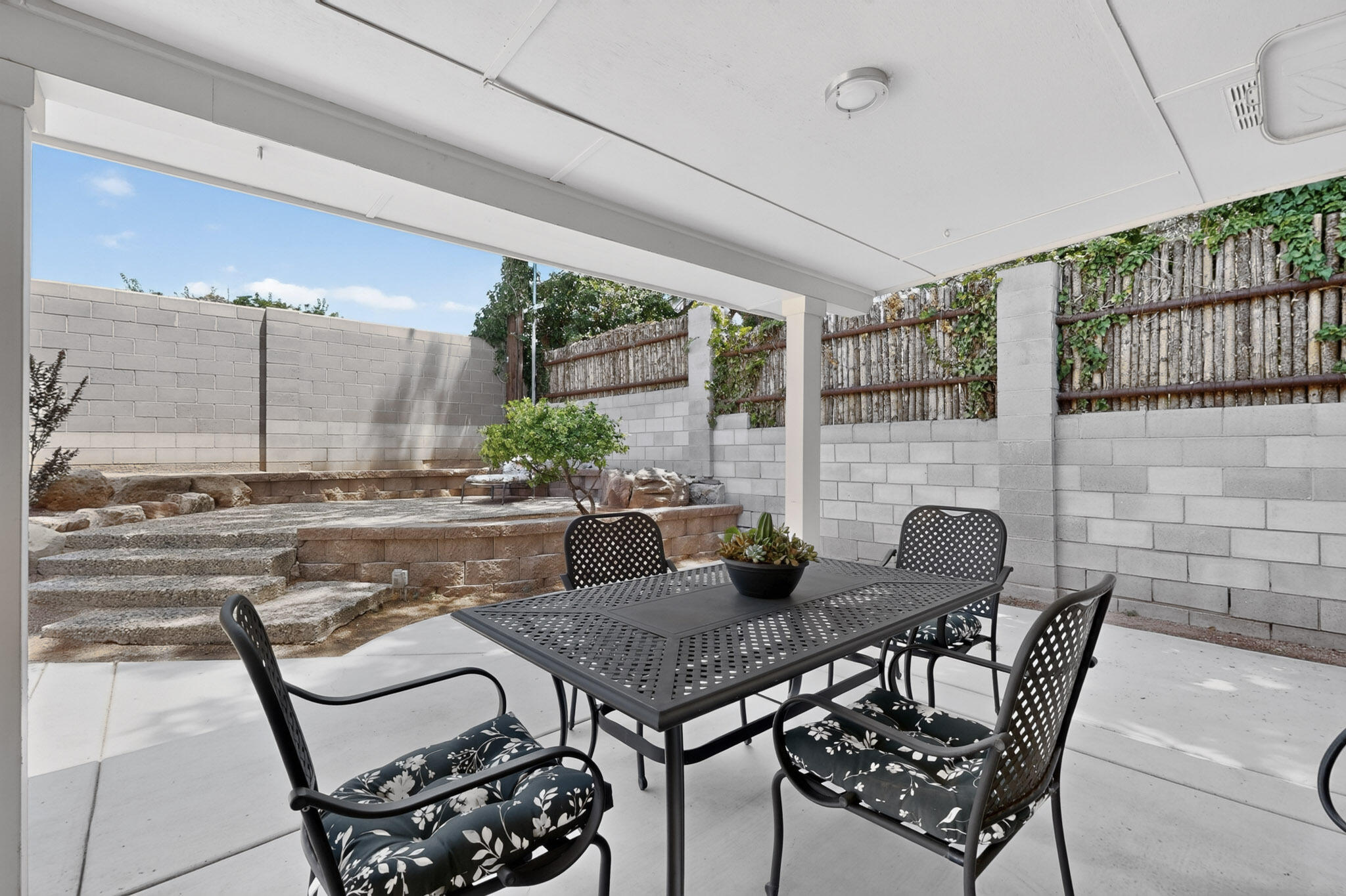 Photo 12 — 8005 Pickard Avenue NE