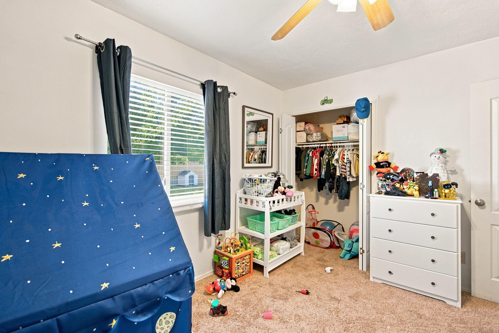 Photo 12 — 1647 Joan Street
