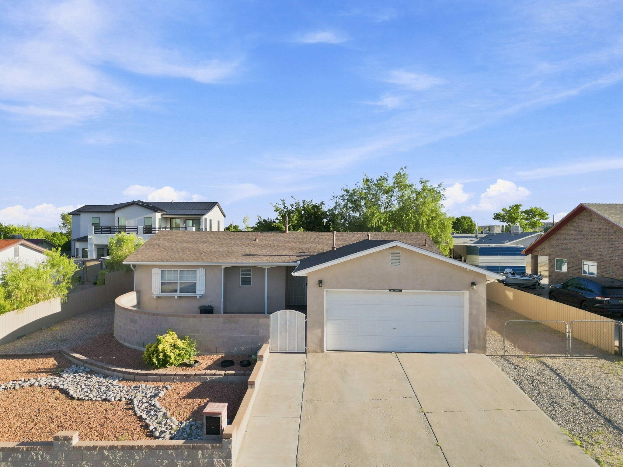 Photo 6 — 1647 Joan Street