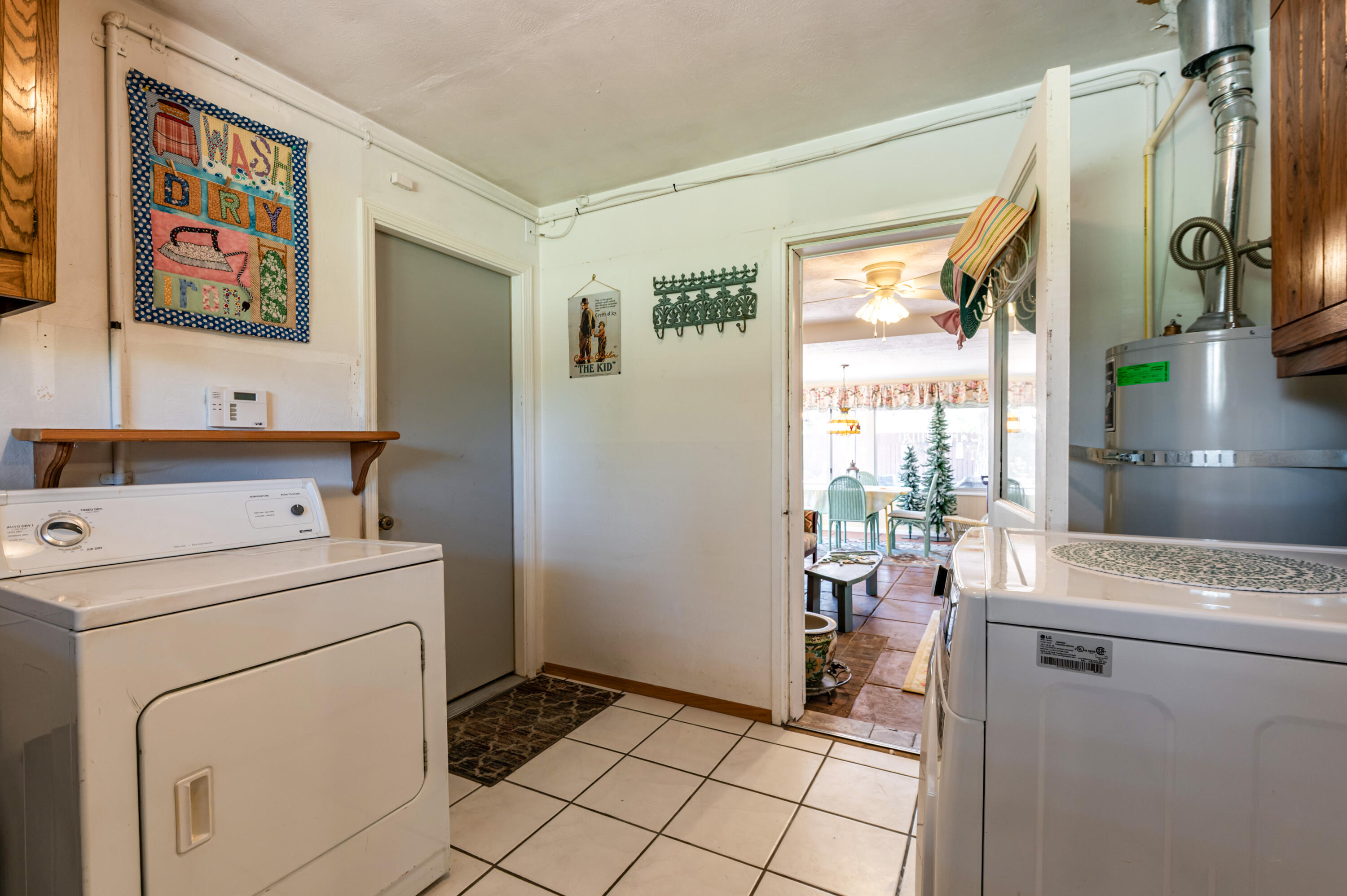 Photo 19 — 5604 Arvilla Avenue NE