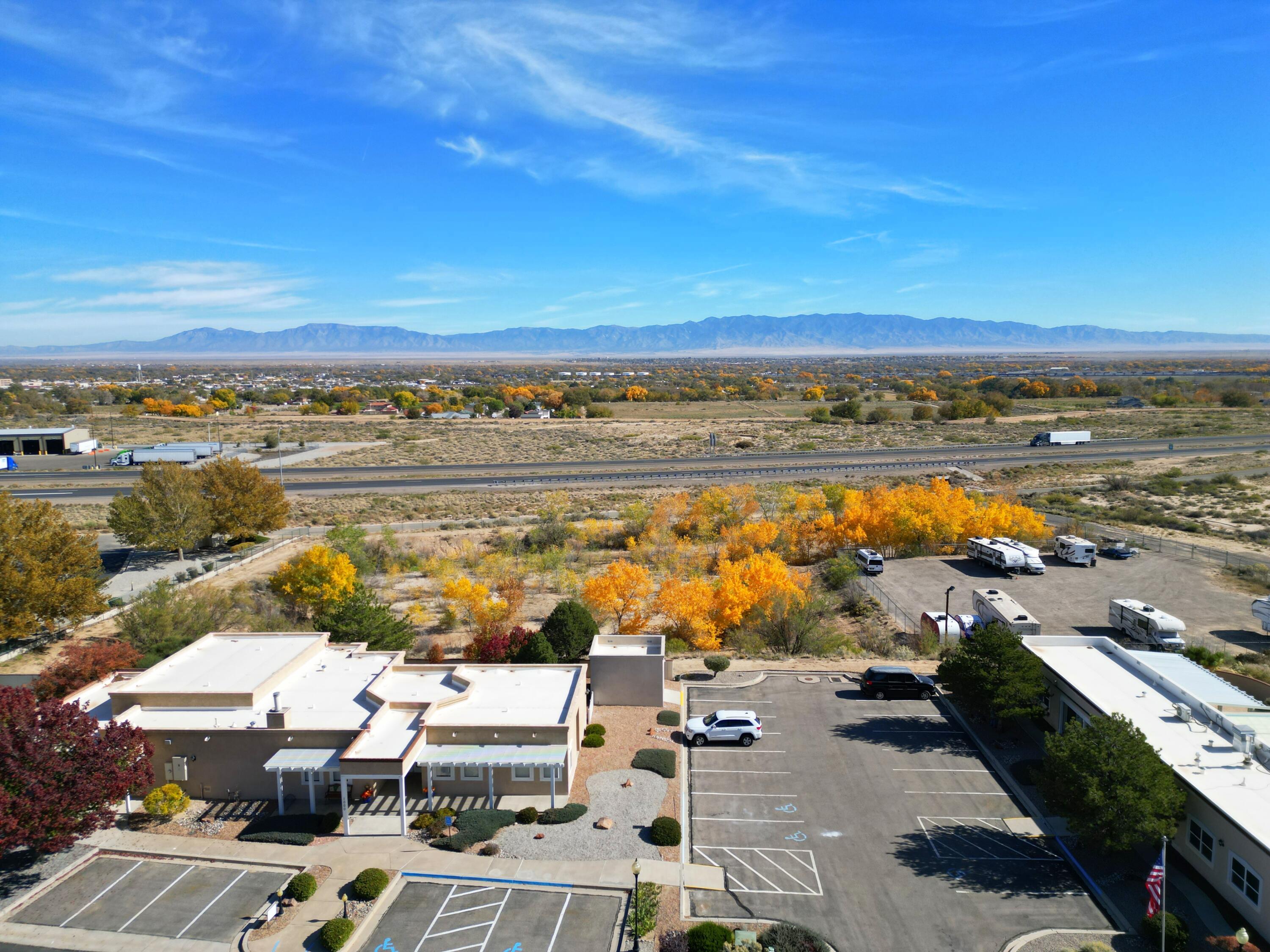 Photo 18 — 242 Sunrise Bluffs Drive