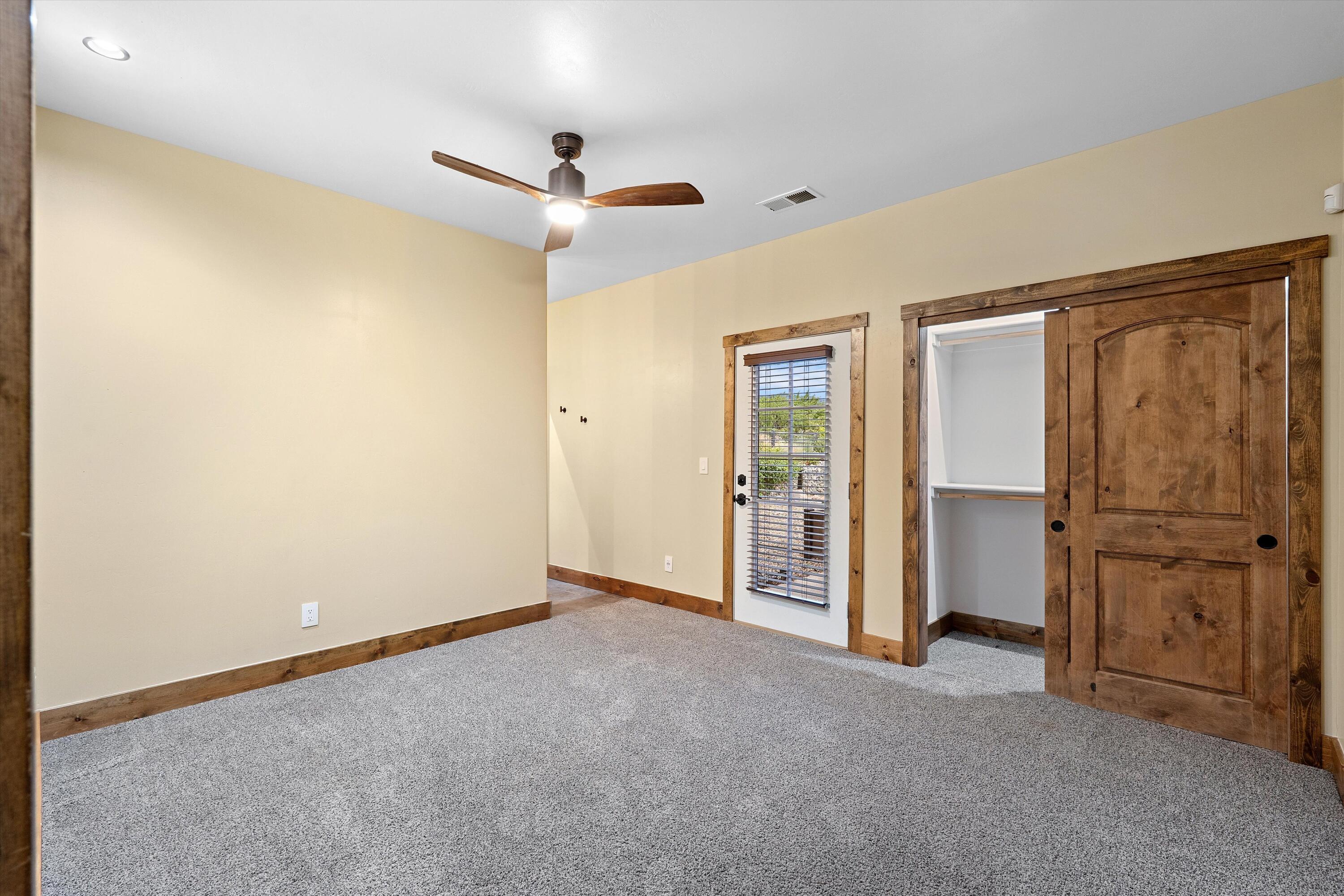 Photo 11 — 11940 Pino Avenue NE