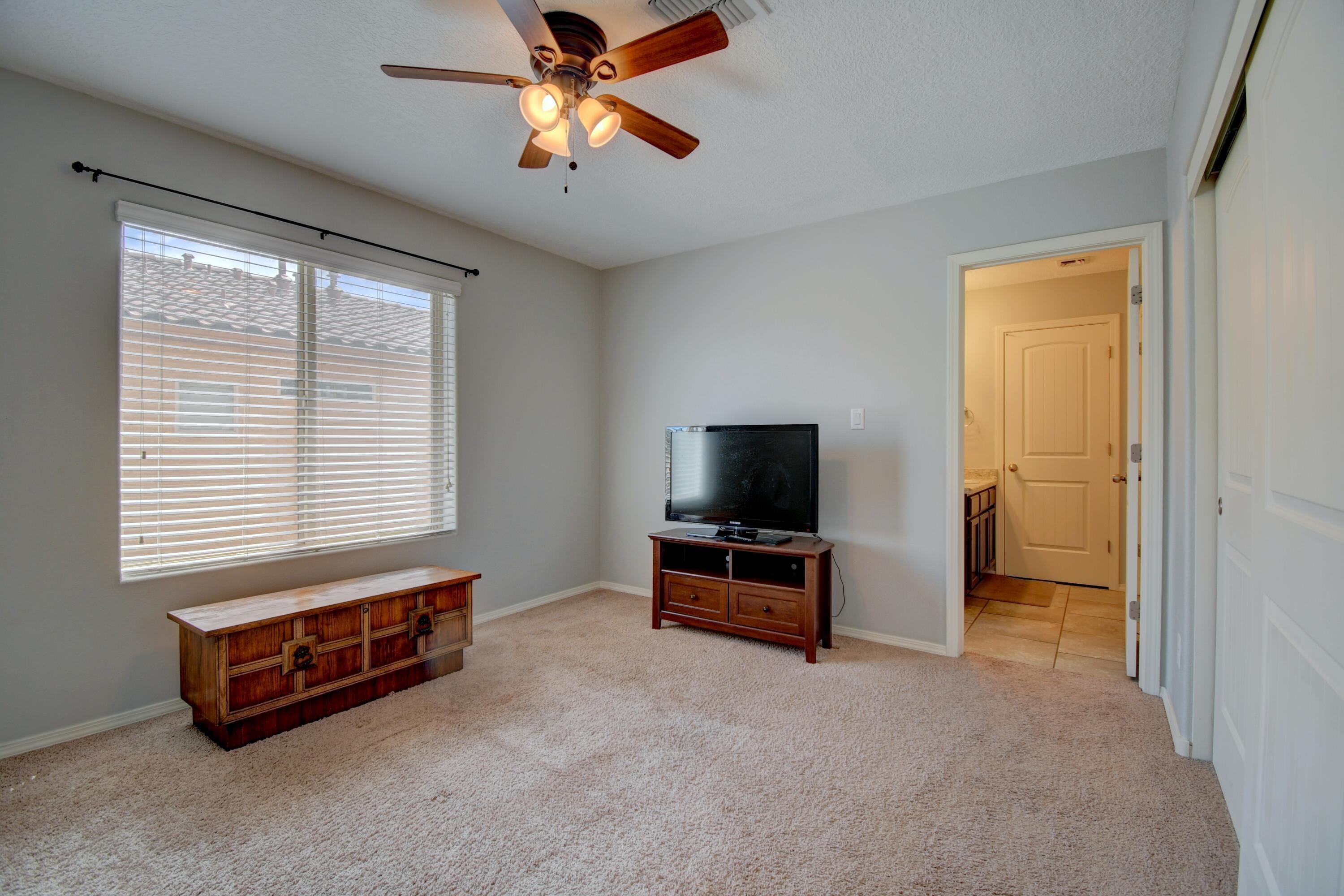 Photo 17 — 7202 Wasilla Drive NE