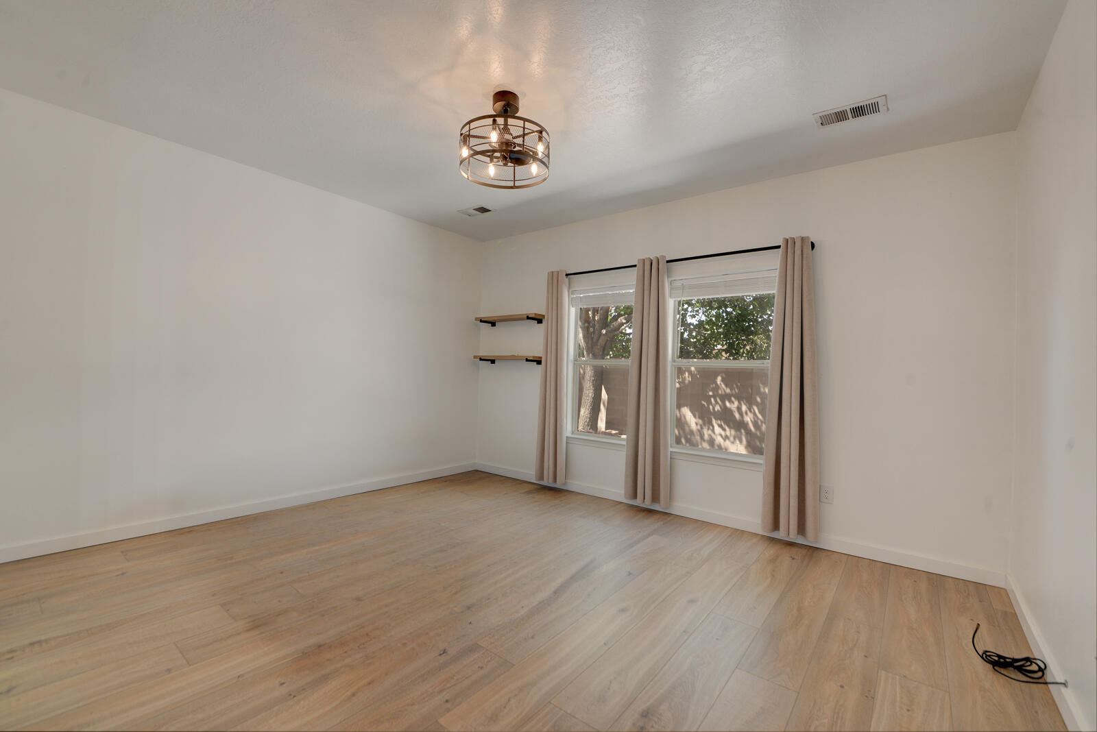 Photo 19 — 351 Terra Vista Trail SE