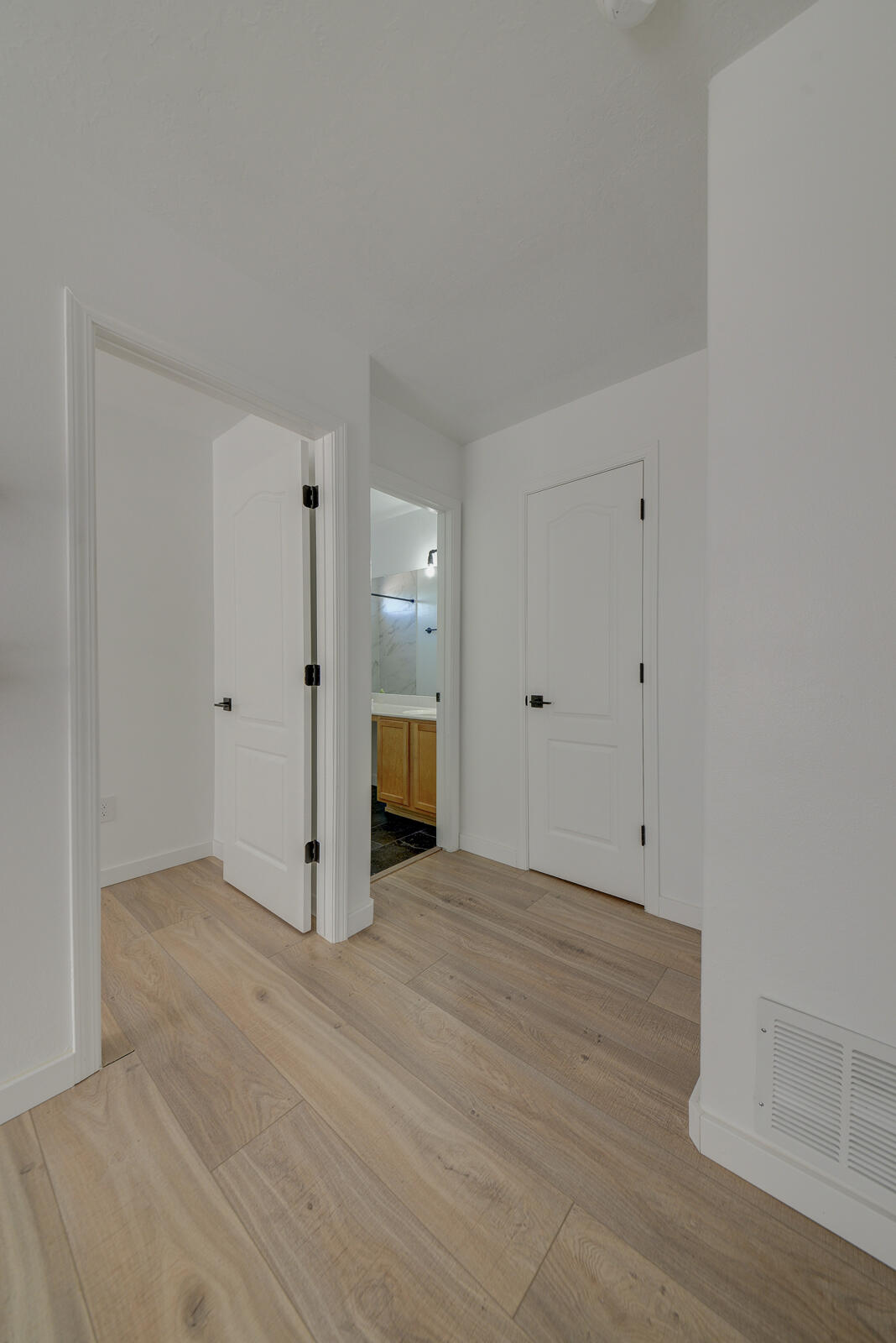Photo 14 — 351 Terra Vista Trail SE