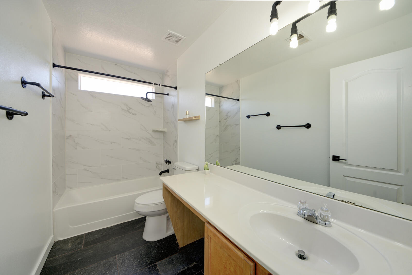 Photo 11 — 351 Terra Vista Trail SE