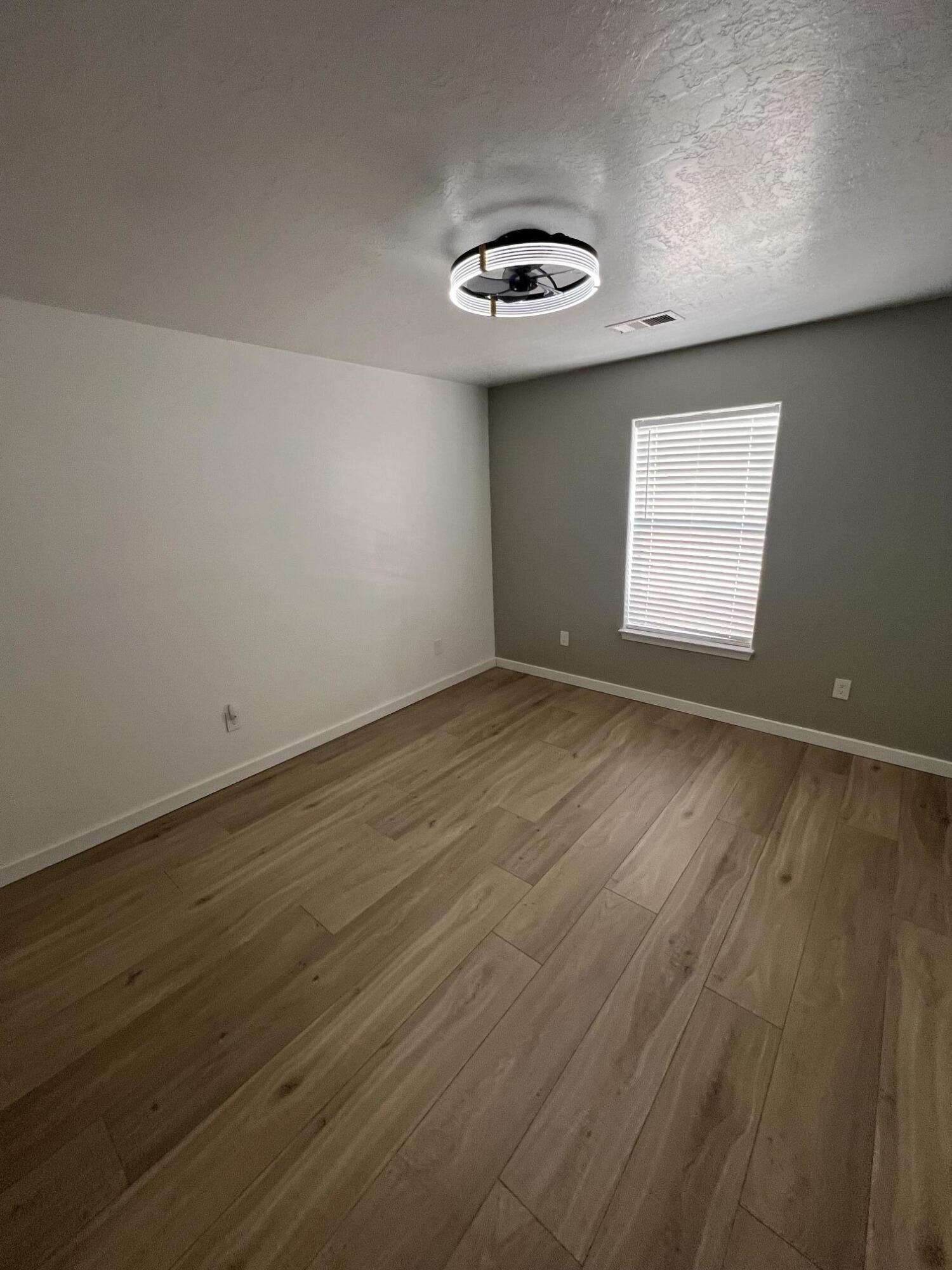 Photo 5 — 351 Terra Vista Trail SE