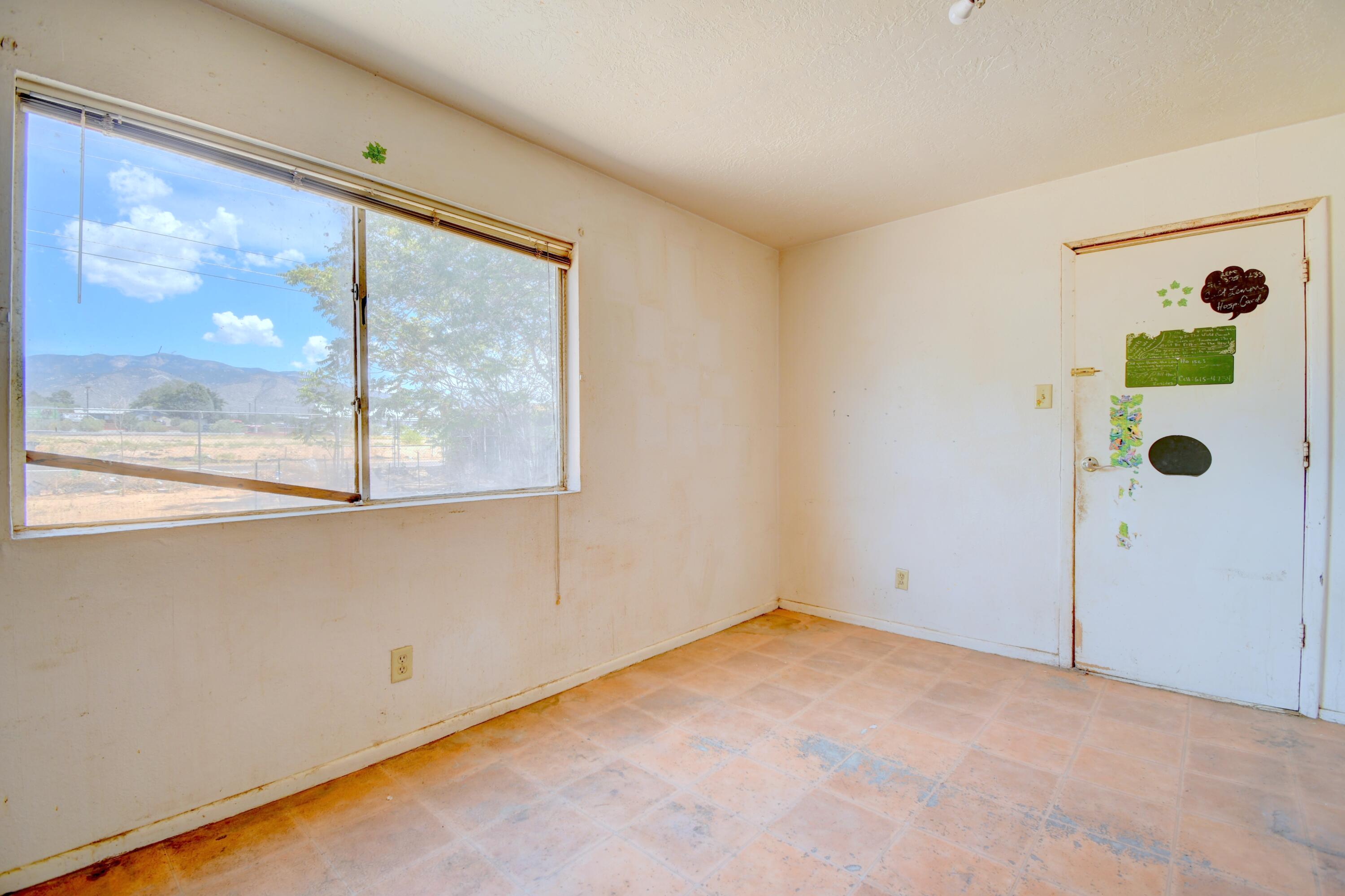 Photo 7 — 4704 Norma Drive NE