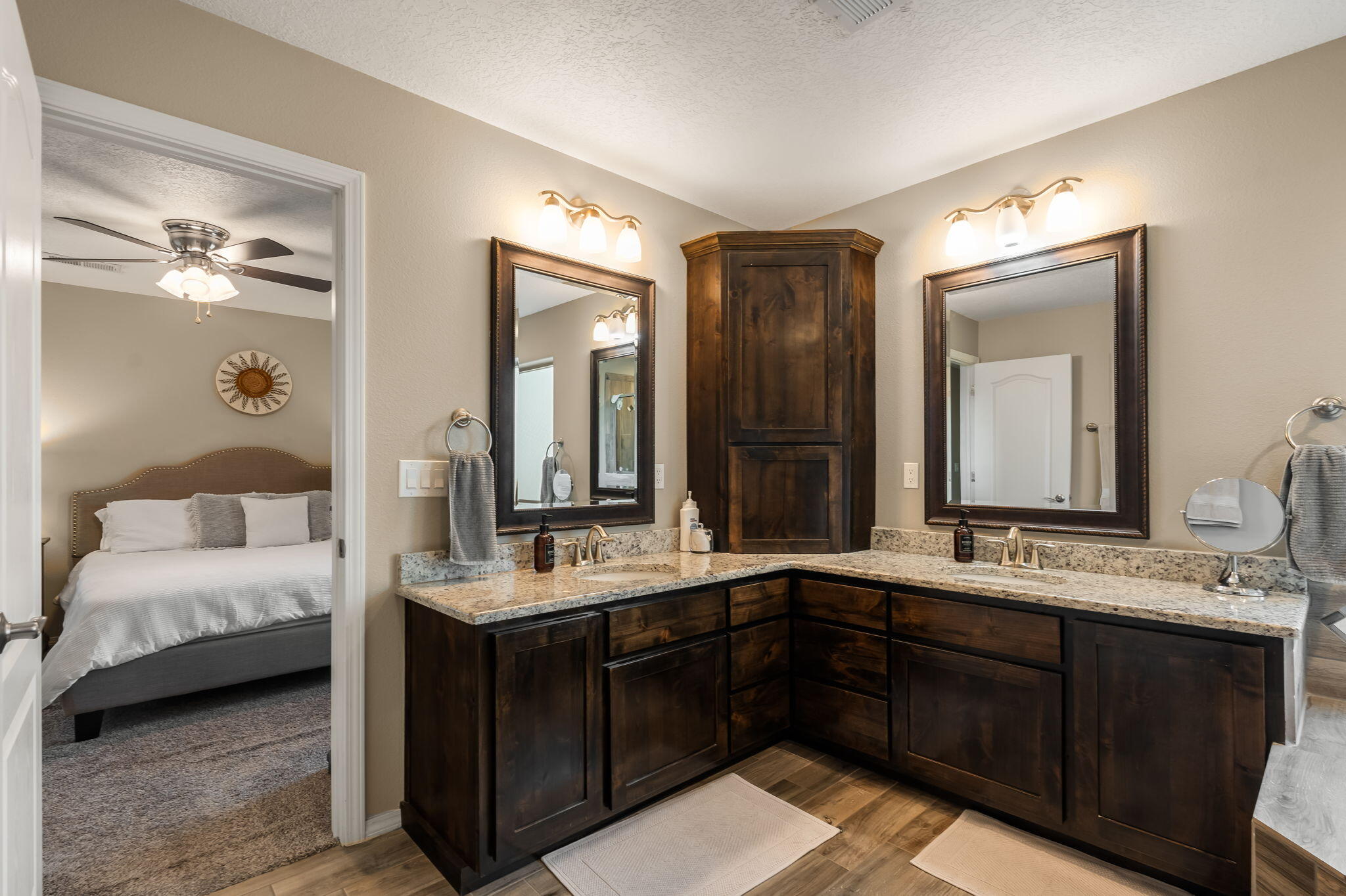 Photo 3 — 2542 Red Sky Street SW