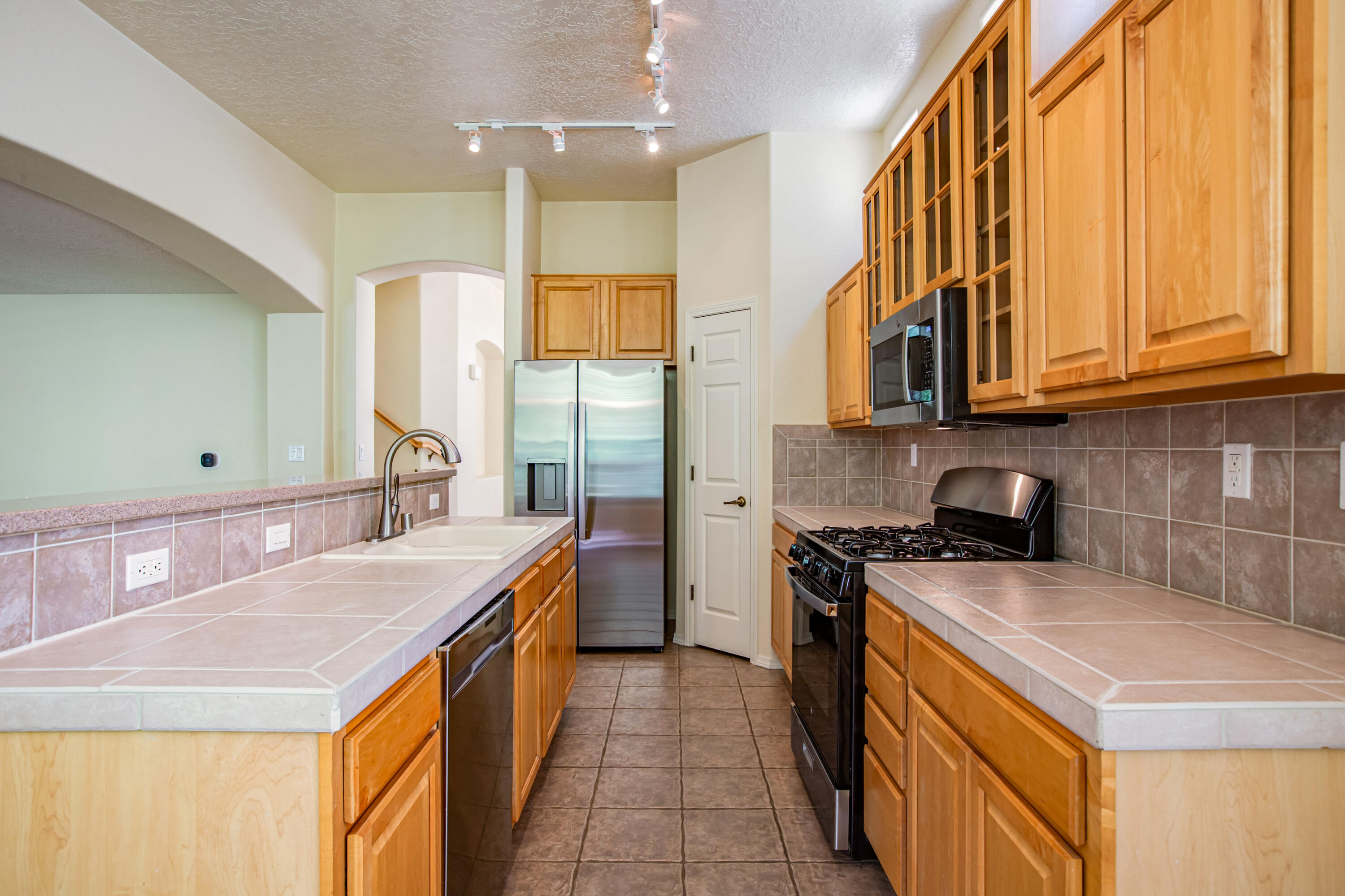 Photo 8 — 13209 Pine Forest Place NE