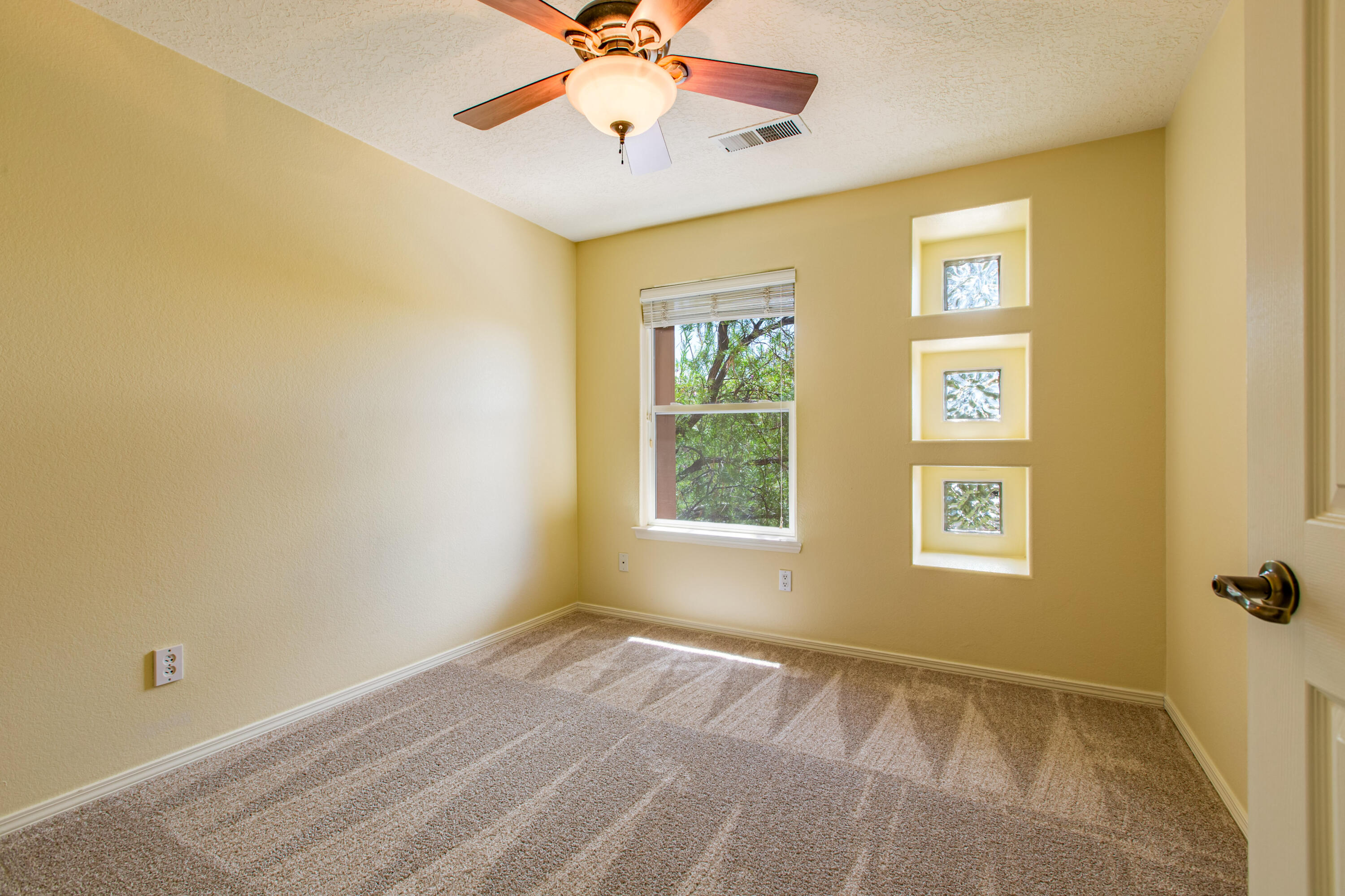 Photo 20 — 13209 Pine Forest Place NE
