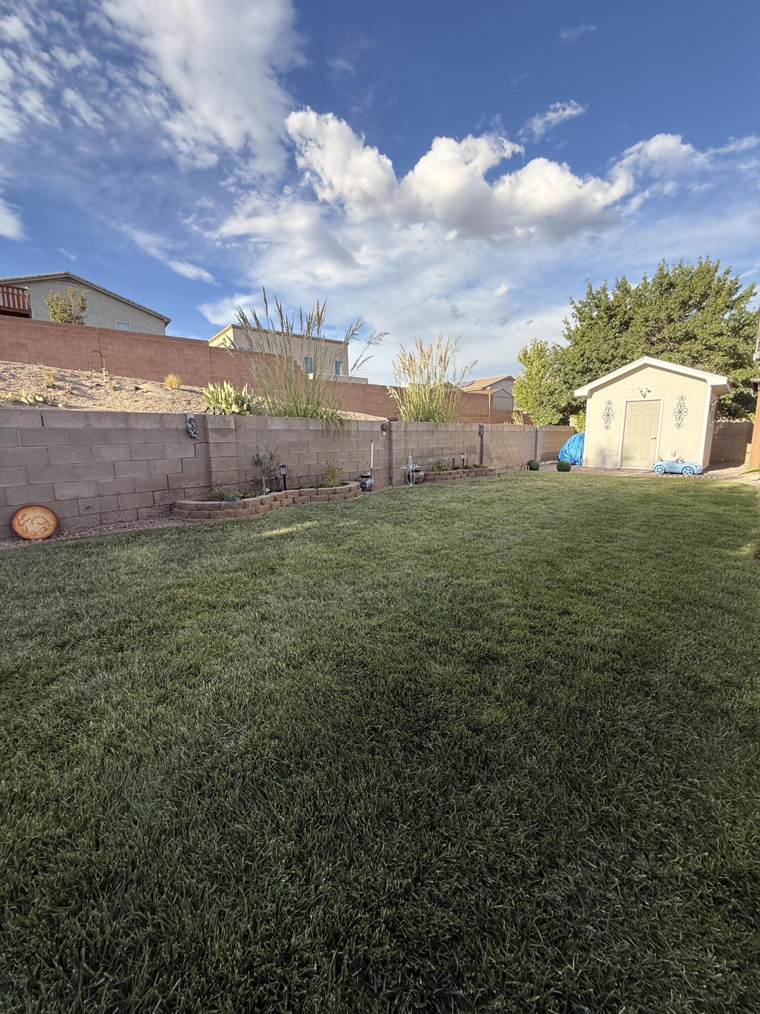 Photo 6 — 1260 Blanca Avenue NW