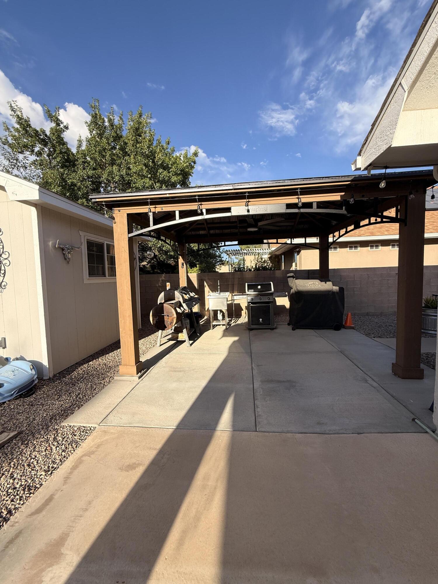 Photo 9 — 1260 Blanca Avenue NW