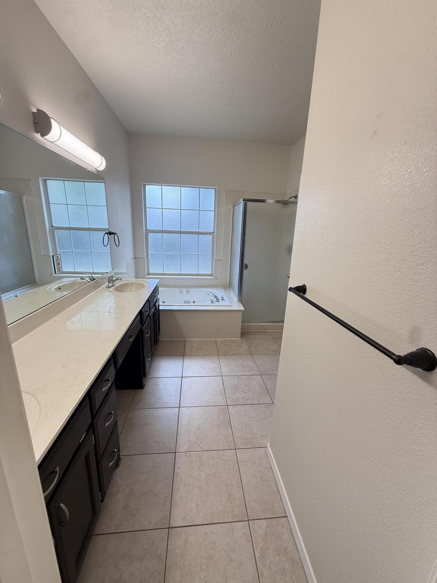 Photo 13 — 4520 Stone Hills Road NW