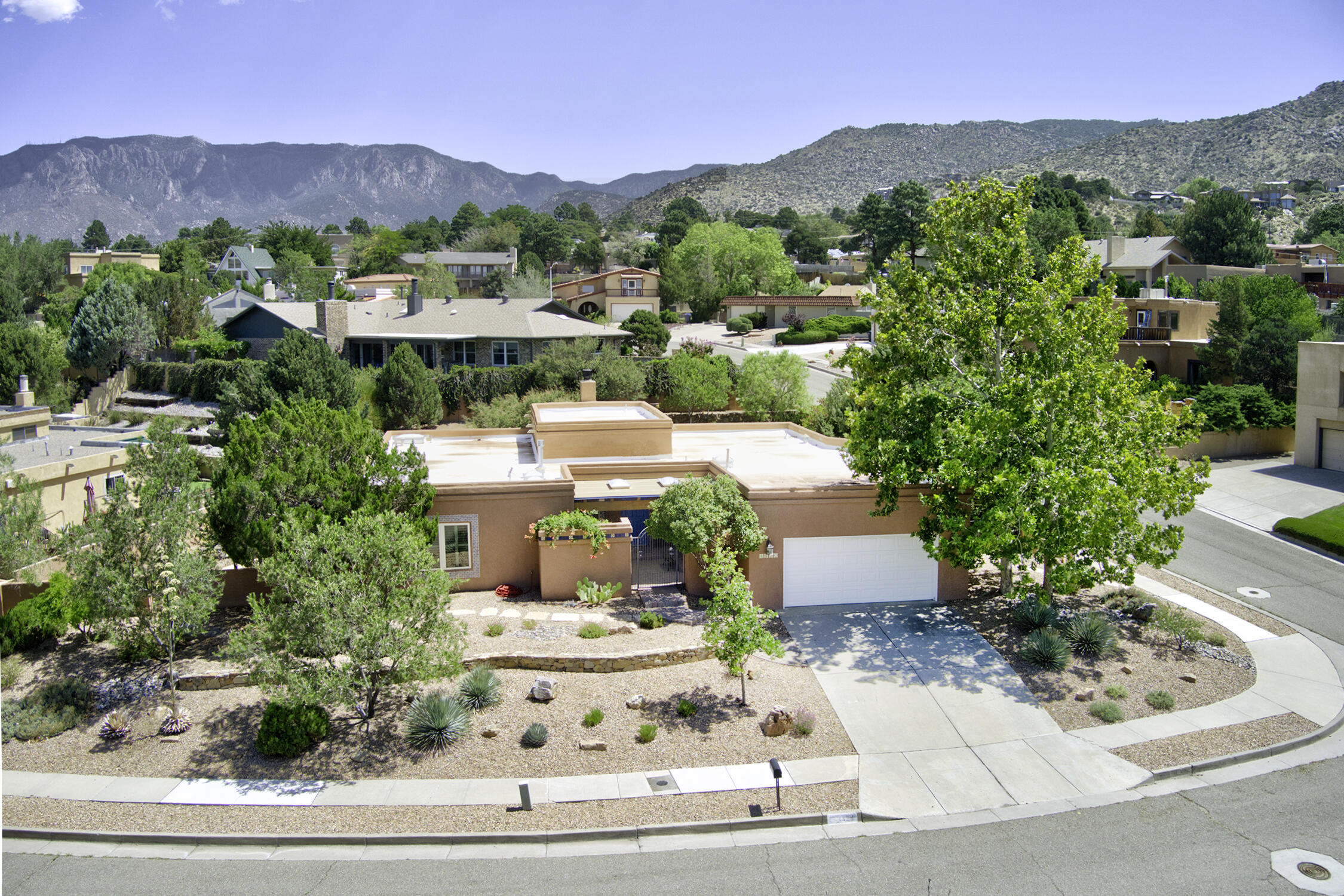 4420 Sherre Drive NE, Albuquerque, NM 87111
