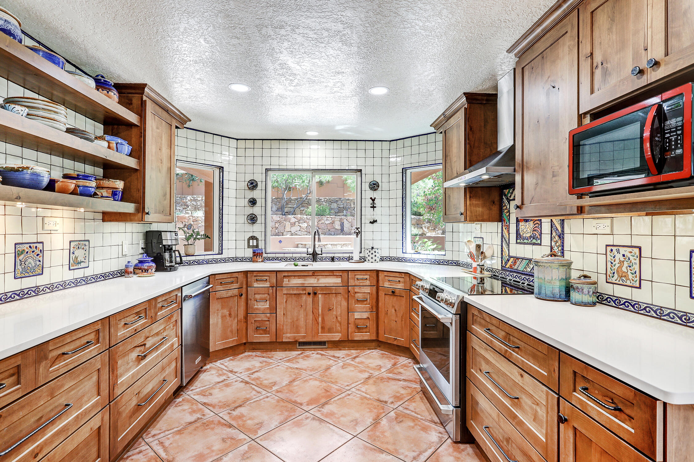 Photo 2 — 4420 Sherre Drive NE
