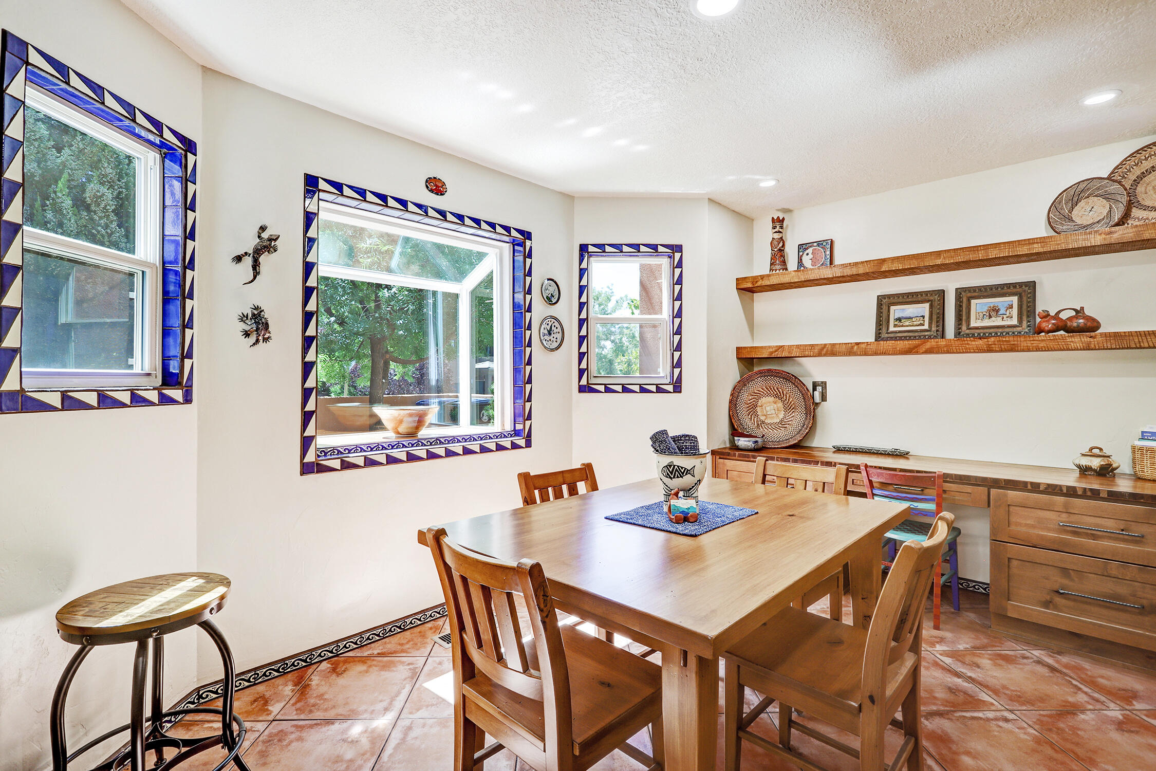 Photo 6 — 4420 Sherre Drive NE