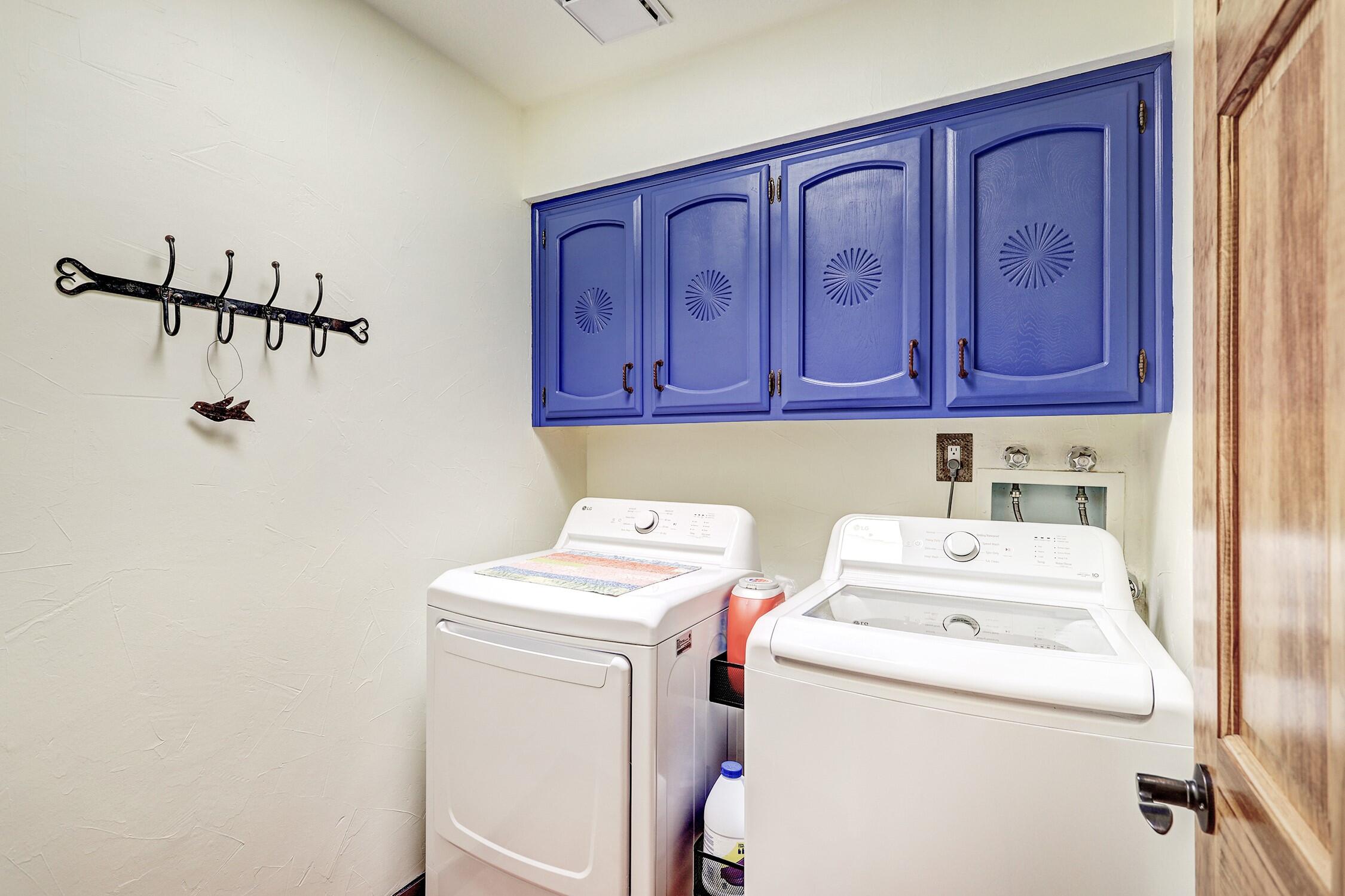 Photo 18 — 4420 Sherre Drive NE