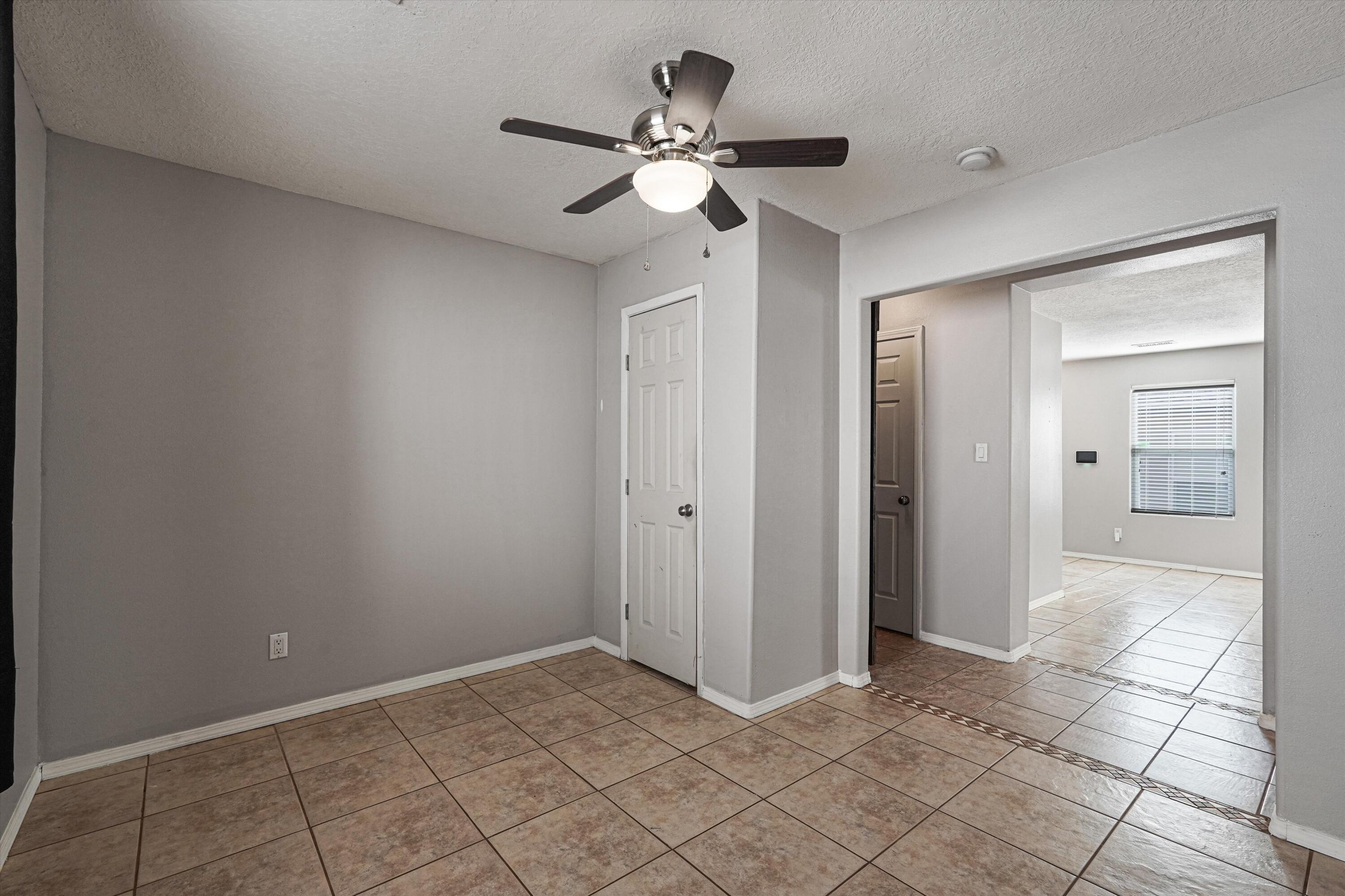 Photo 12 — 8908 Hatteras Place NW