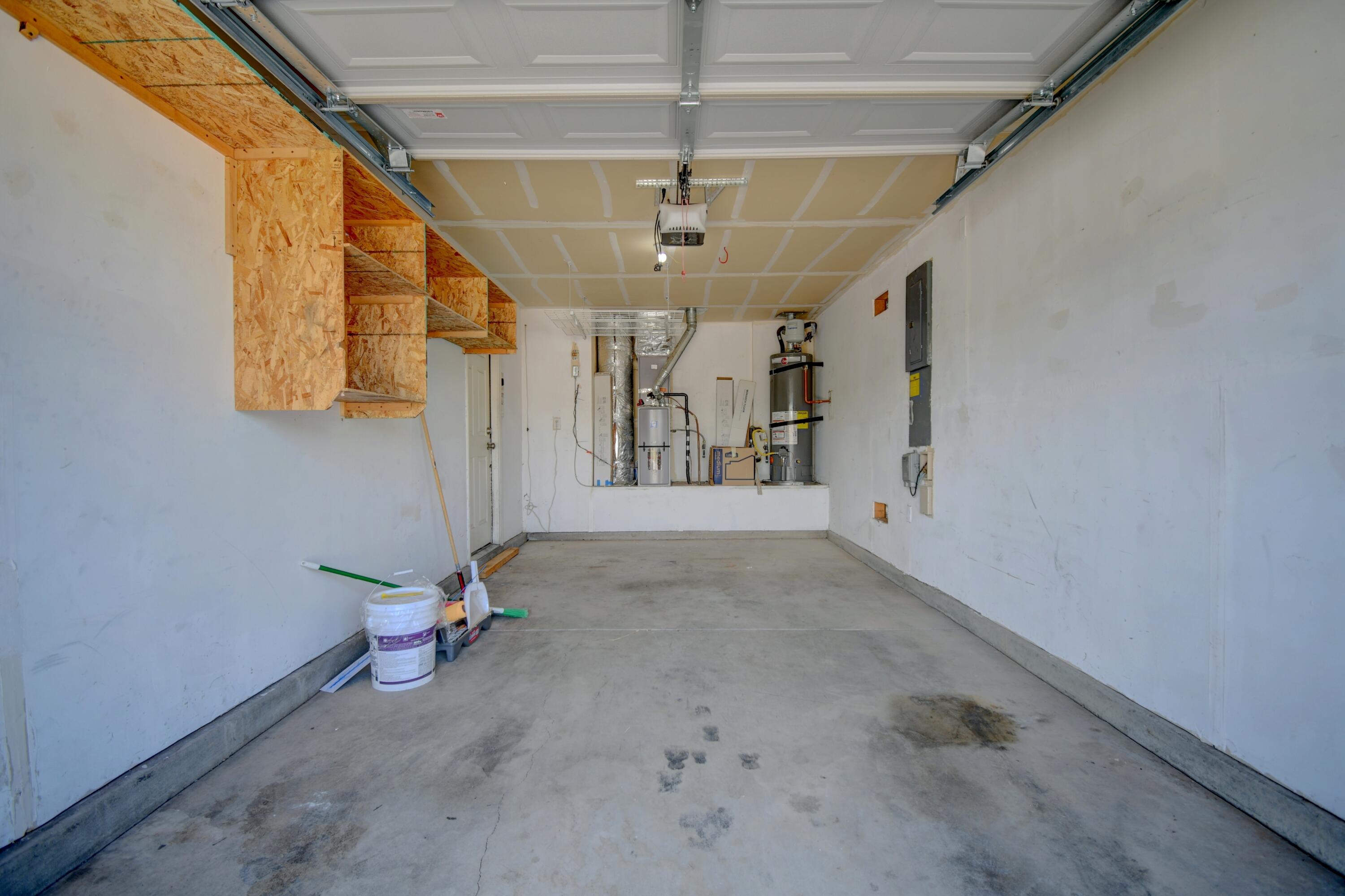 Photo 4 — 2524 Bixby Street NW