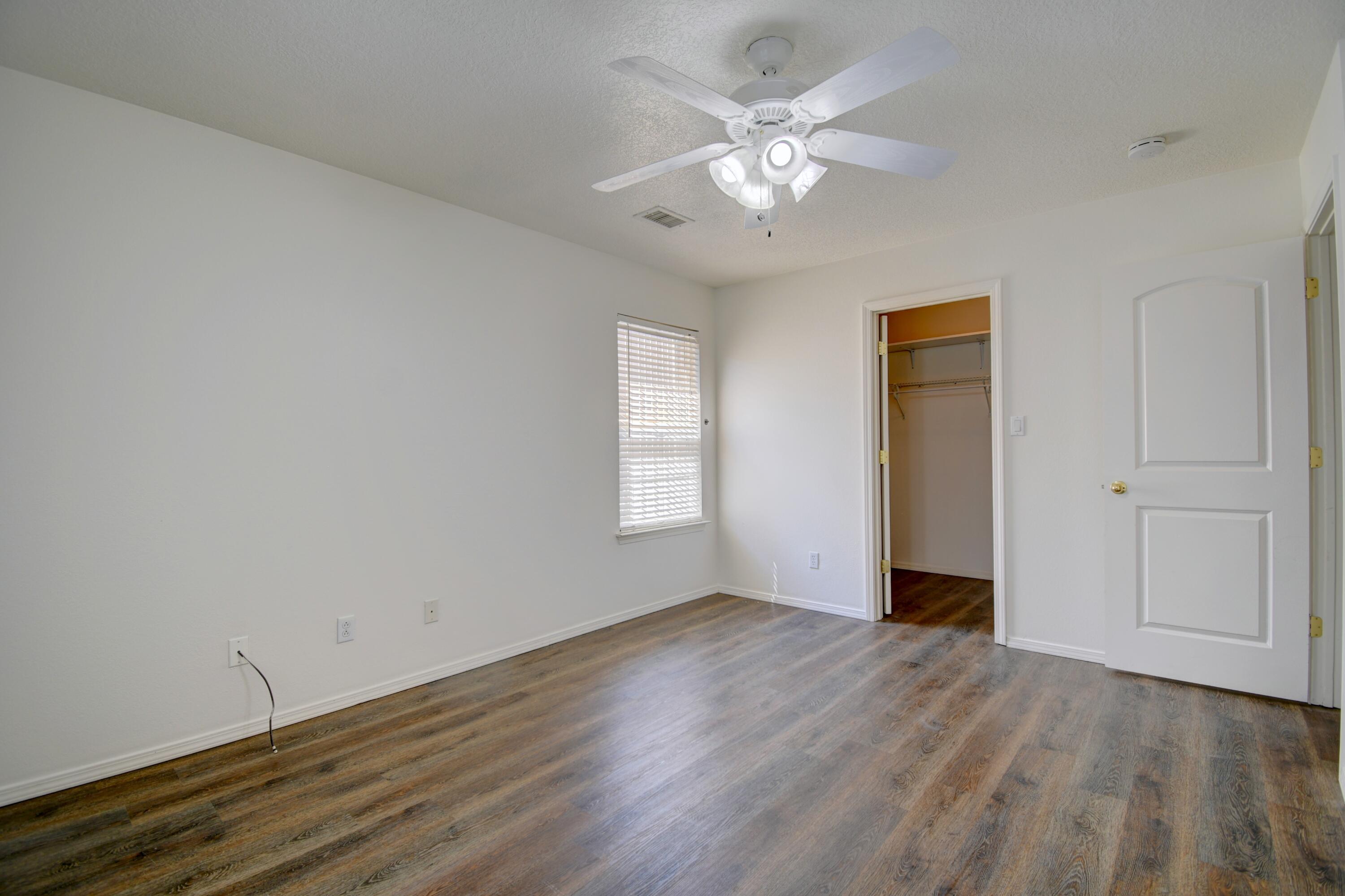 Photo 13 — 2524 Bixby Street NW