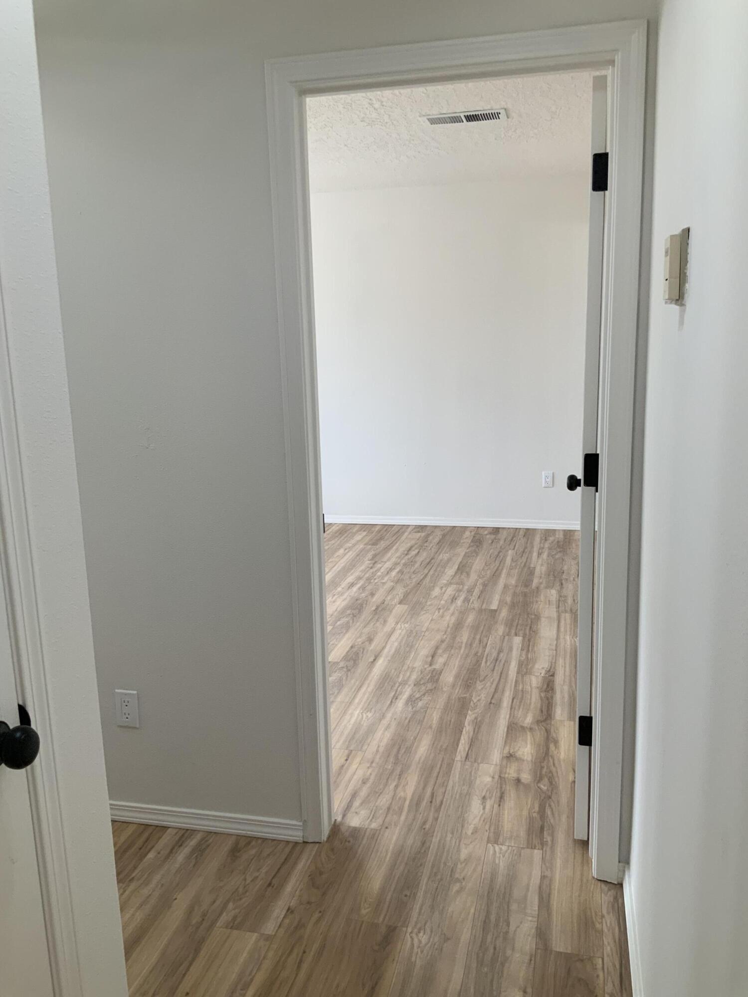Photo 14 — 7728 Goshawk Avenue NW
