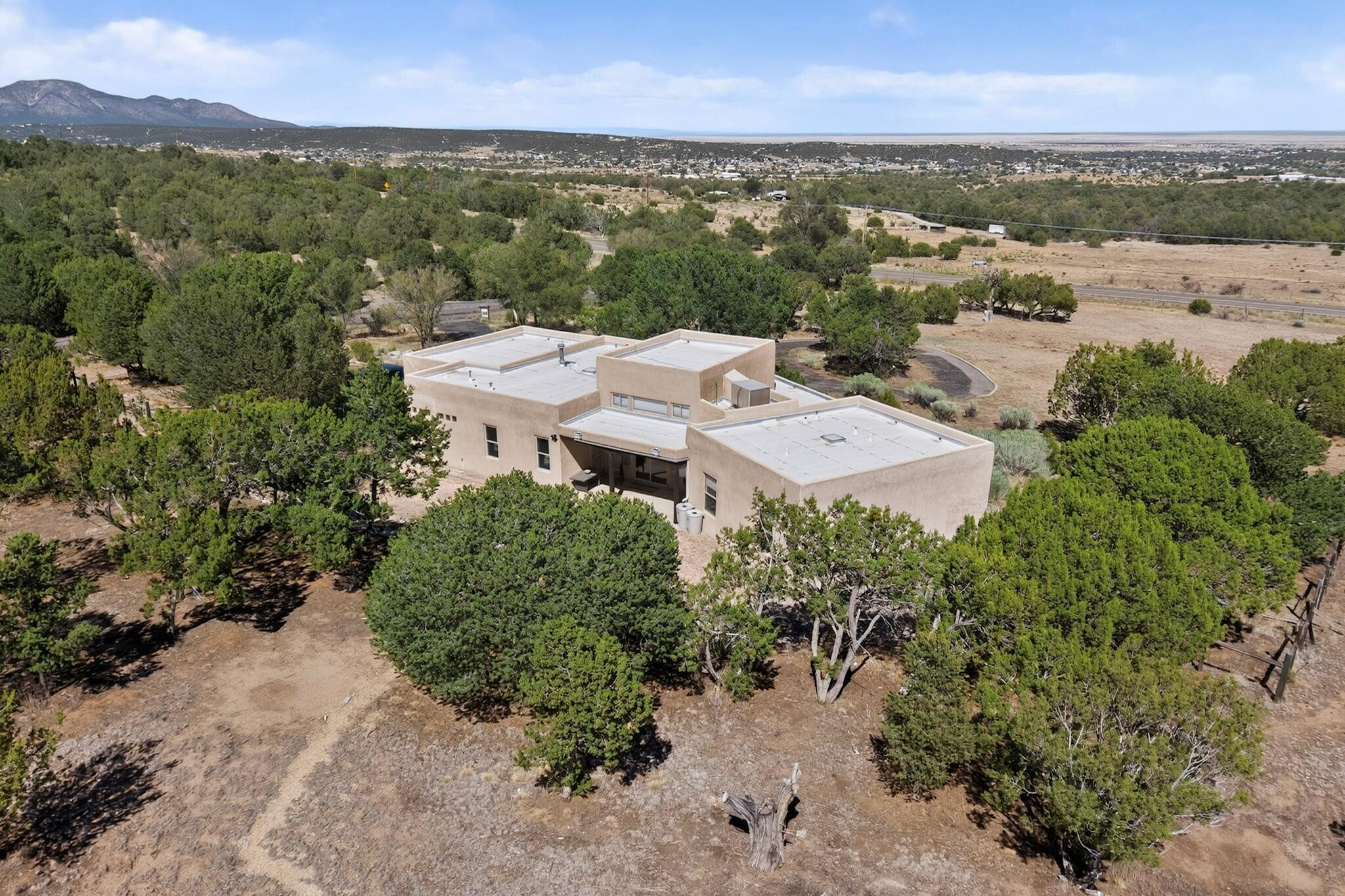 Photo 7 — 3 Sandia Mountain Ranch Drive