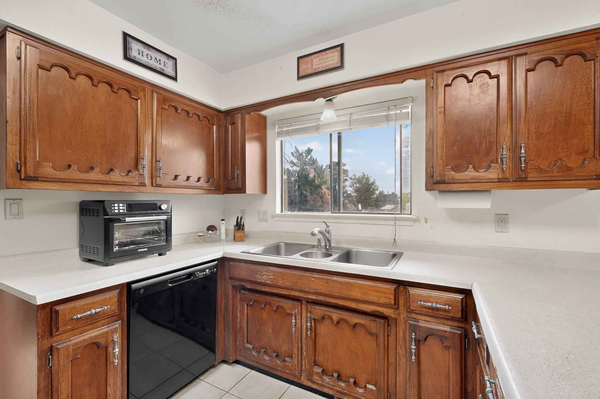 Photo 11 — 12110 Princess Jeanne Avenue NE