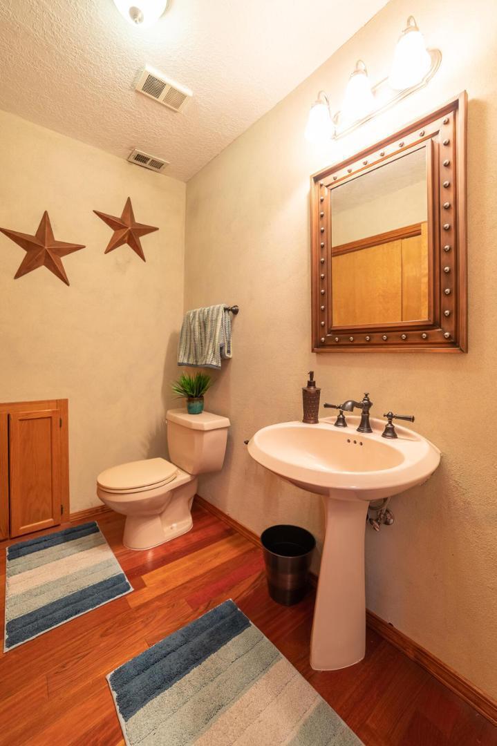Photo 8 — 11125 Malaguena Lane NE