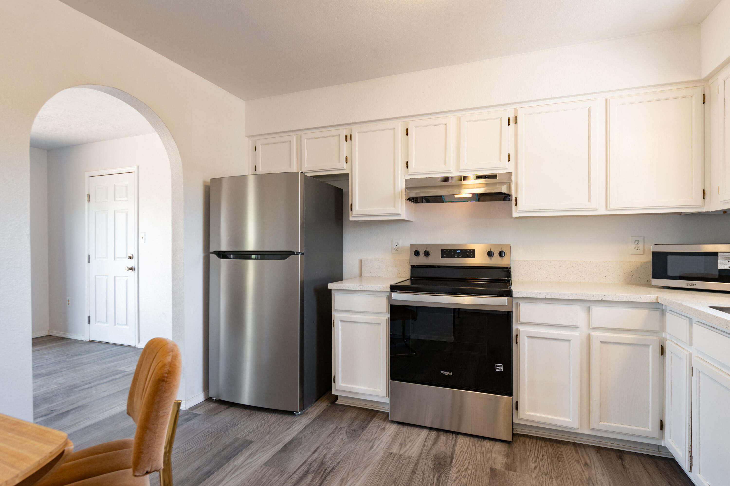 Photo 15 — 822 Buckboard Road SE
