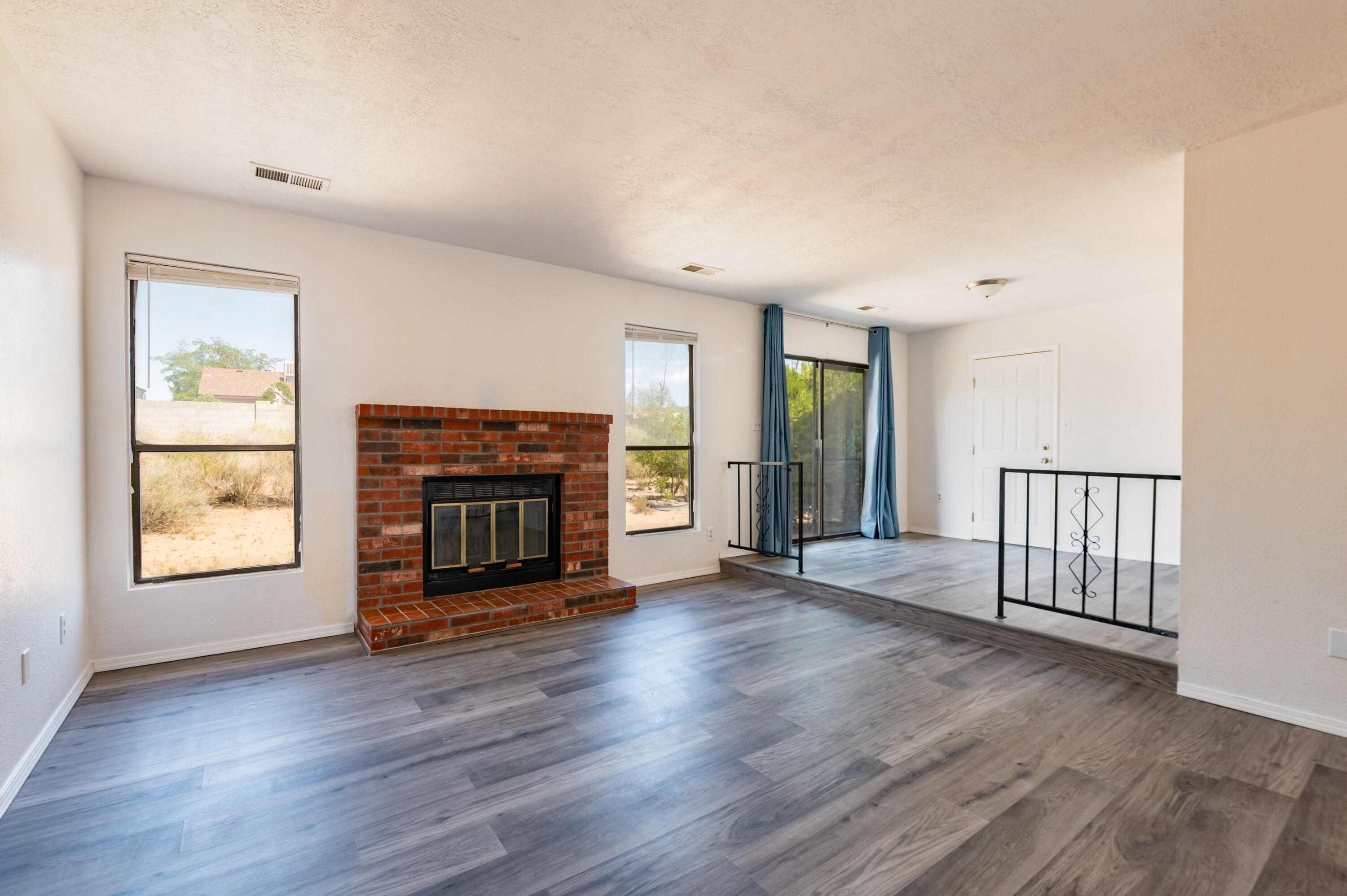 Photo 8 — 822 Buckboard Road SE