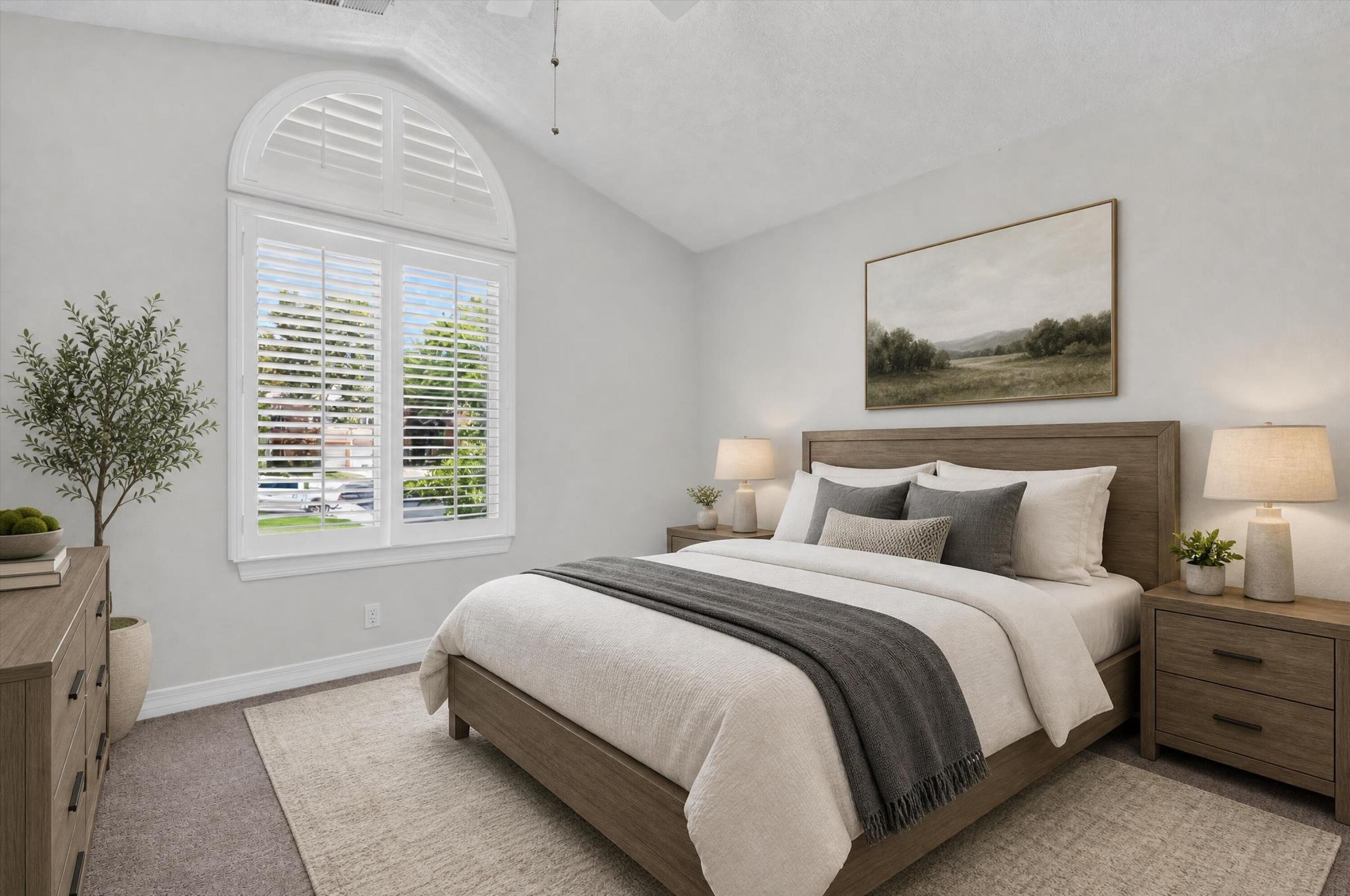 Photo 12 — 11316 Woodmar Lane NE