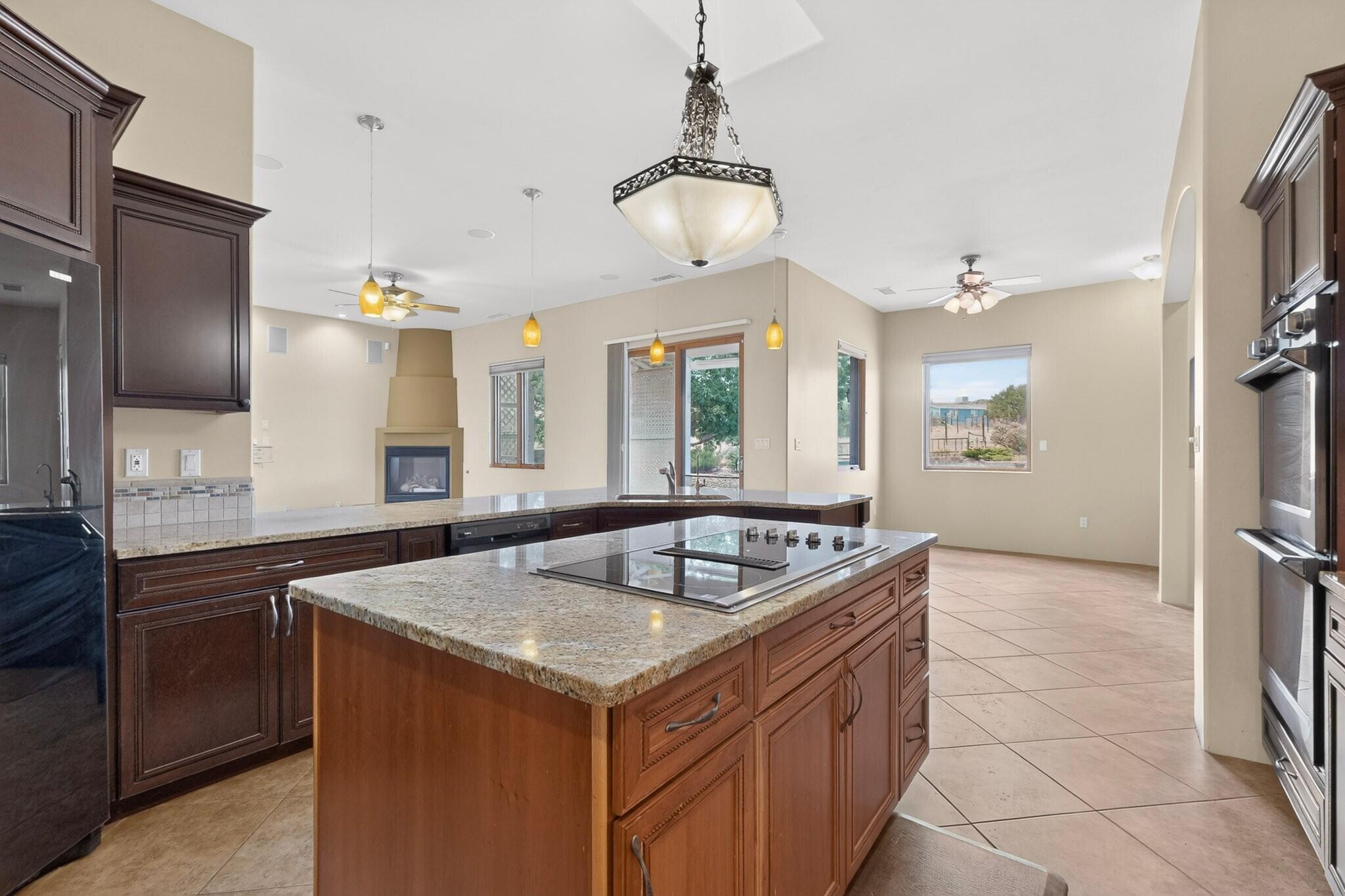 Photo 20 — 7 Stonebrook Court