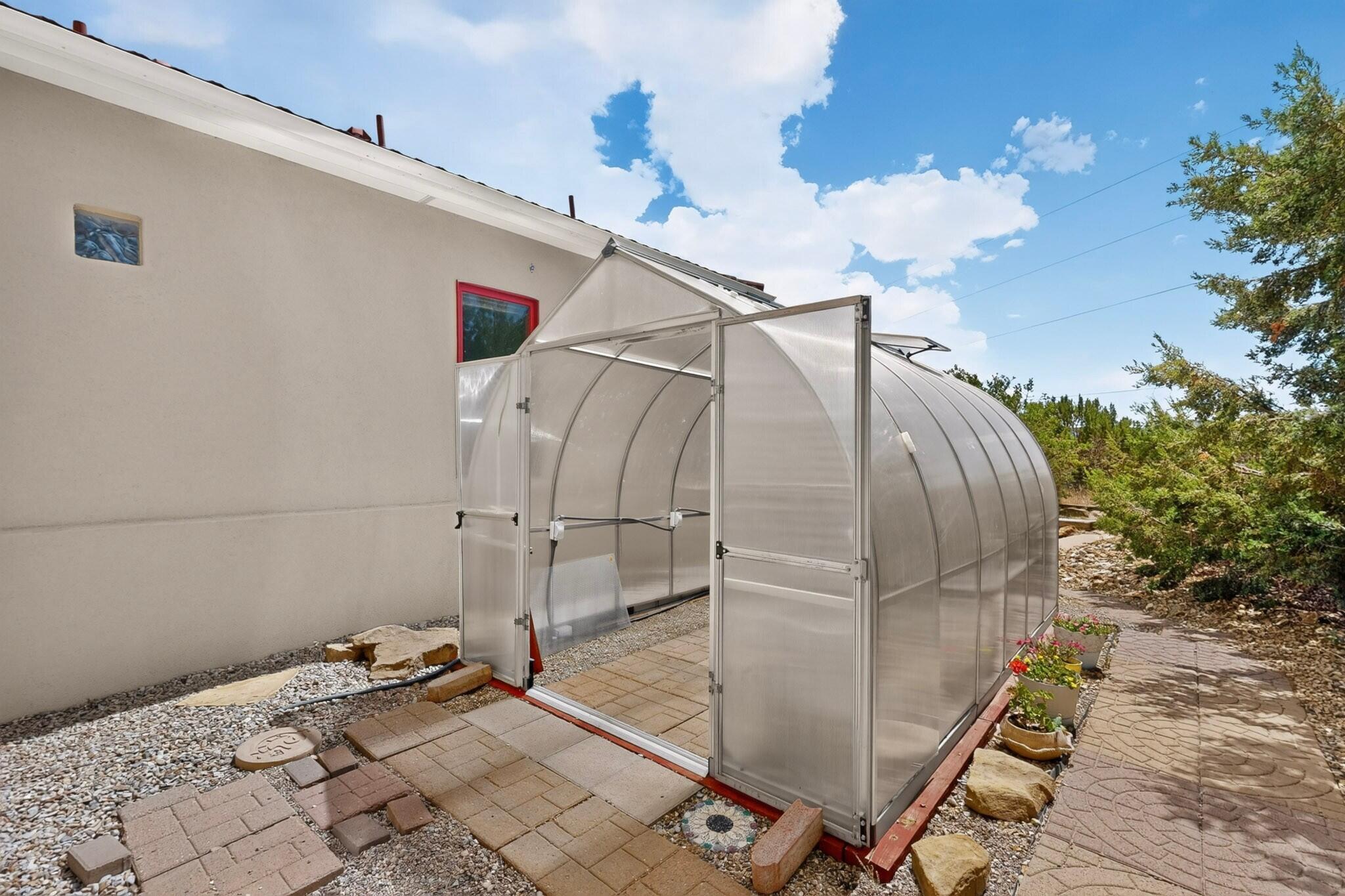 Photo 3 — 7 Stonebrook Court