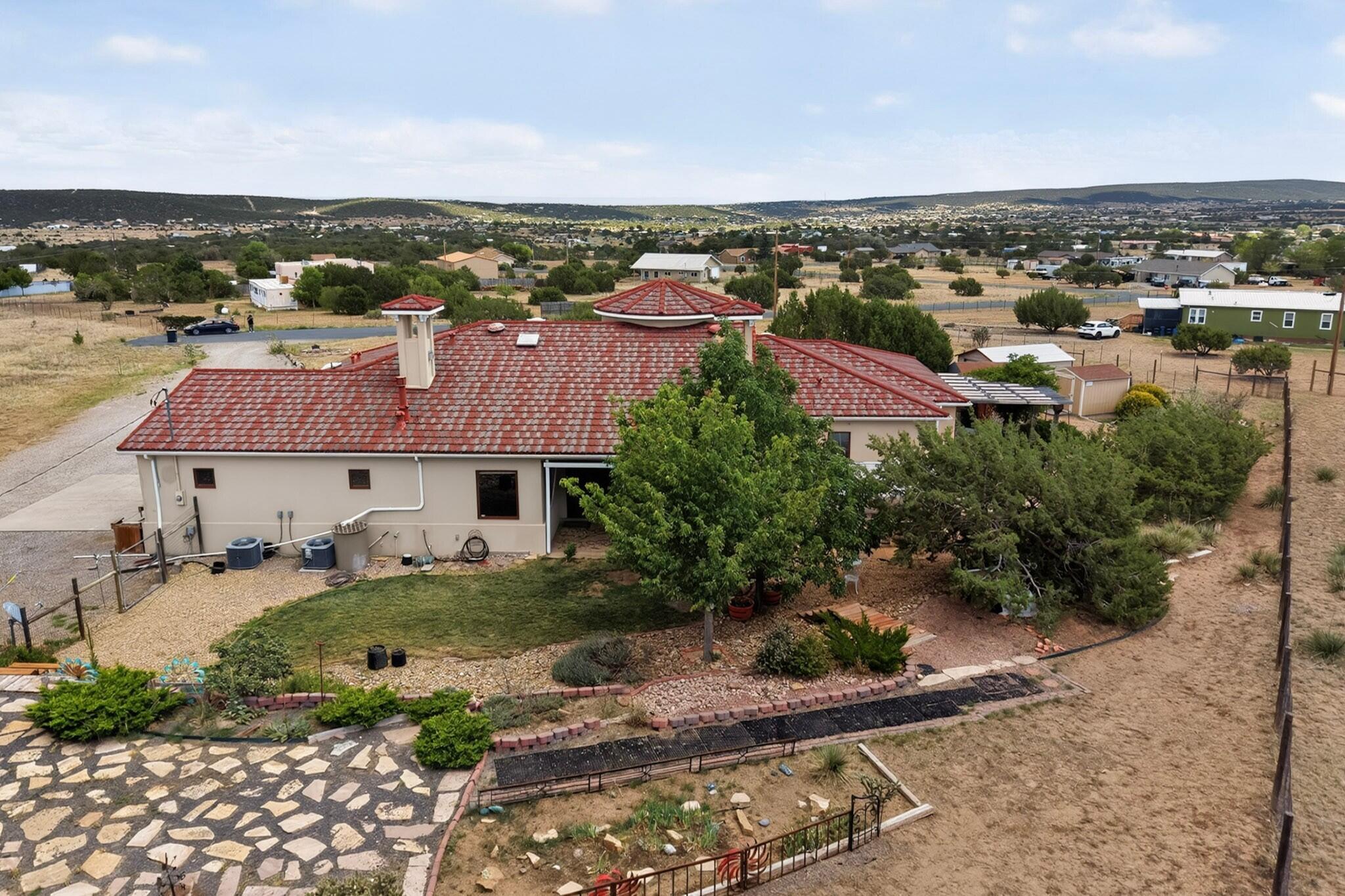 Photo 5 — 7 Stonebrook Court