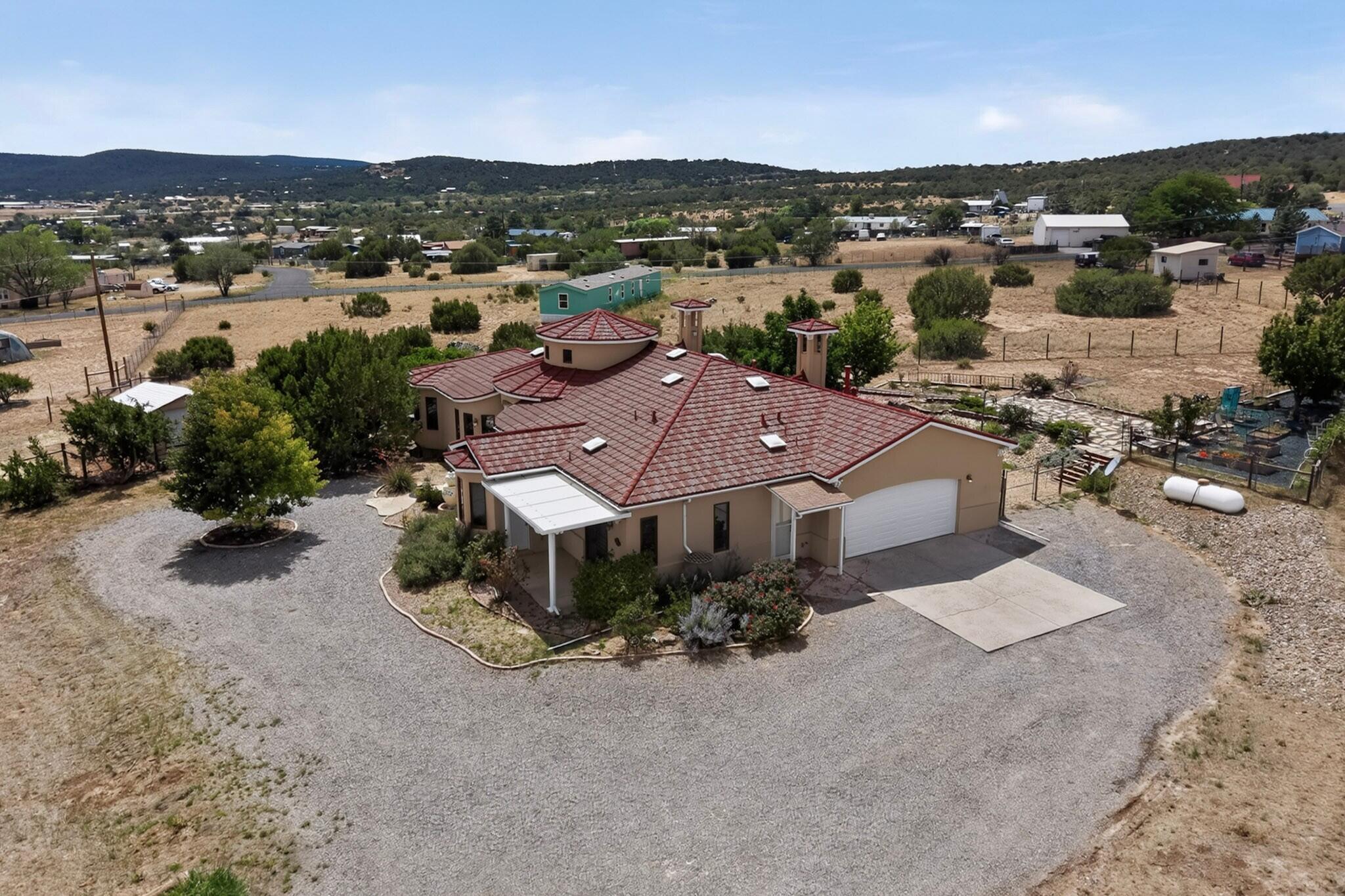 Photo 10 — 7 Stonebrook Court