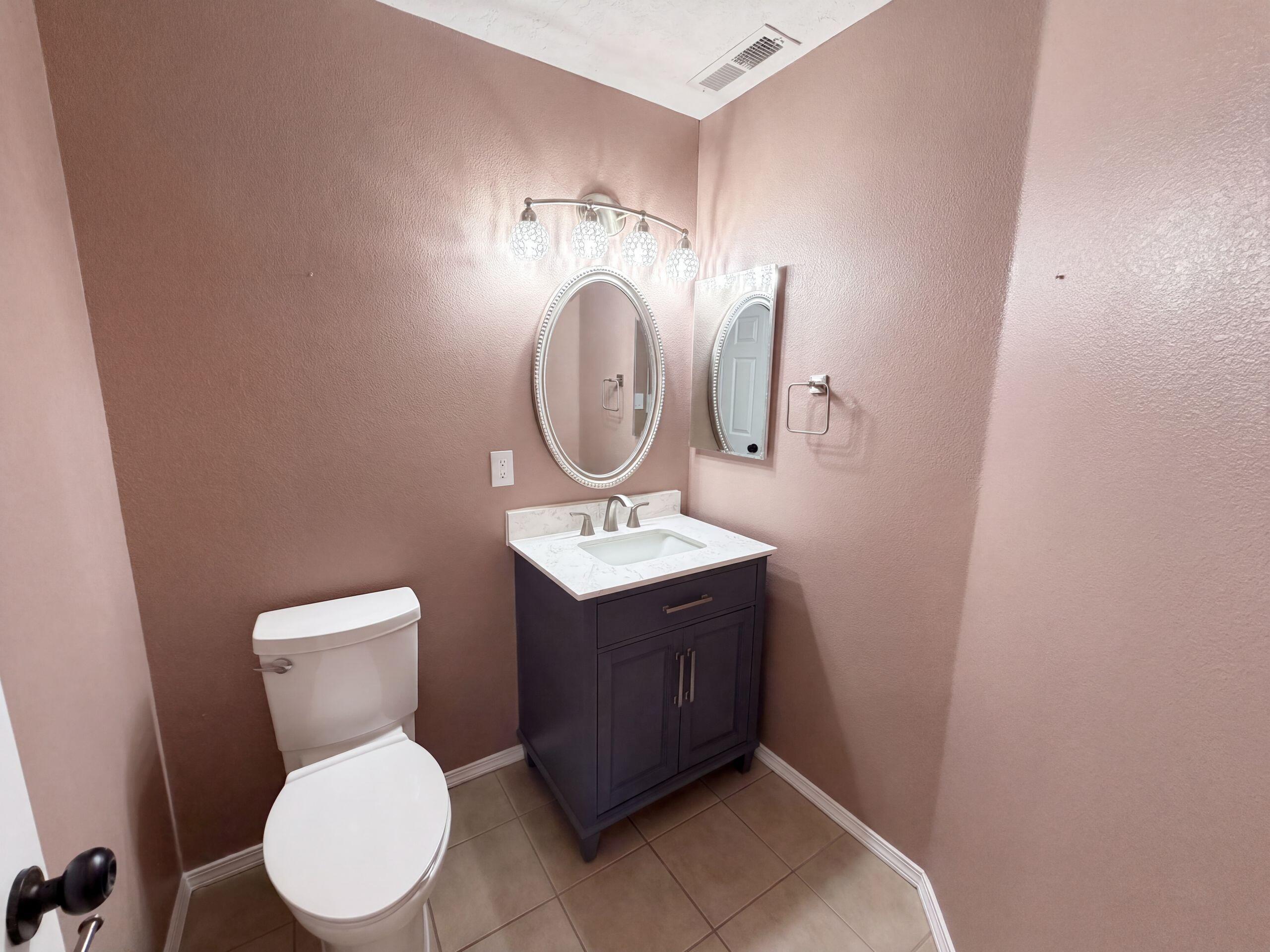 Photo 10 — 4701 26th Avenue NE