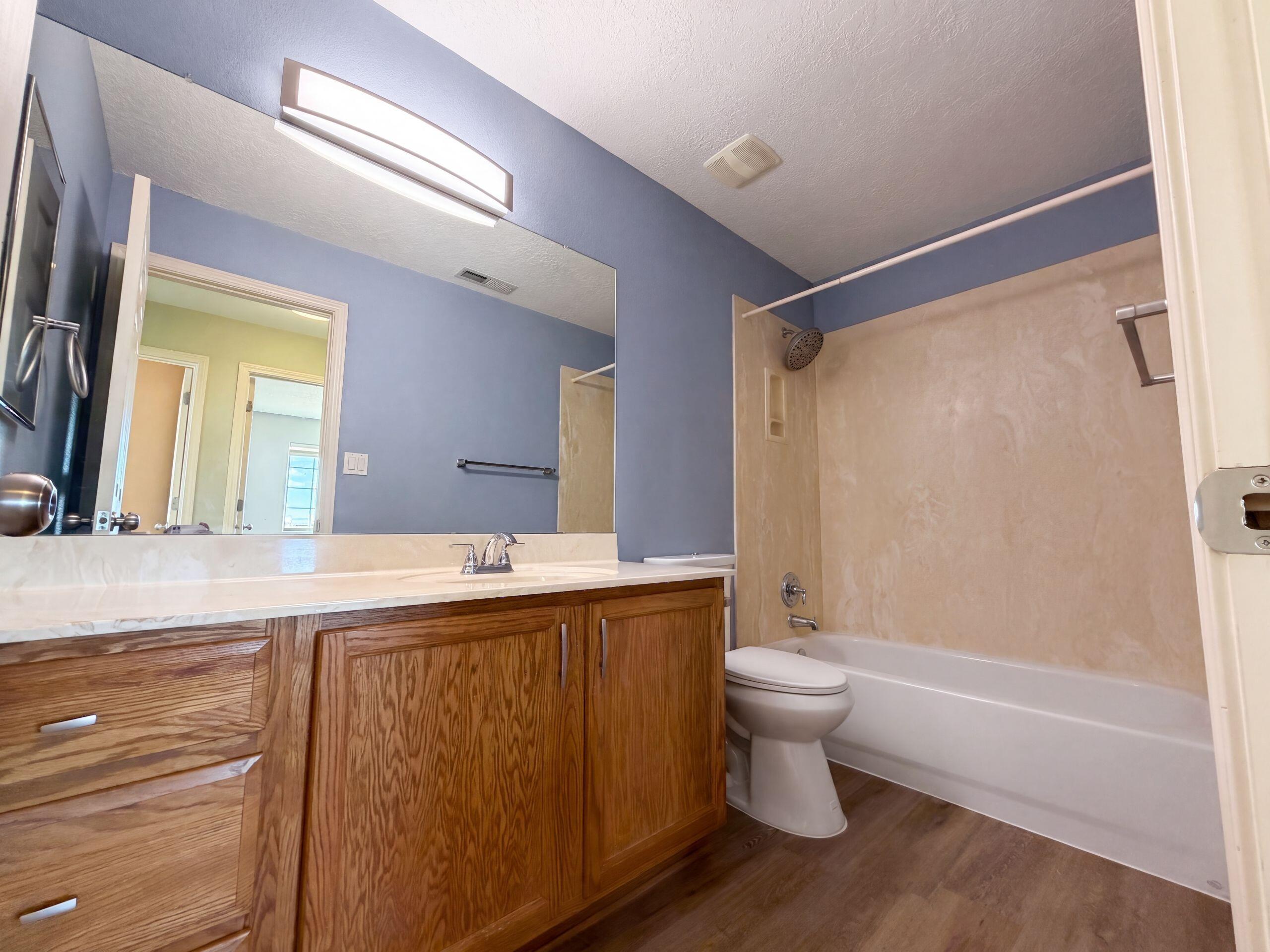 Photo 11 — 4701 26th Avenue NE