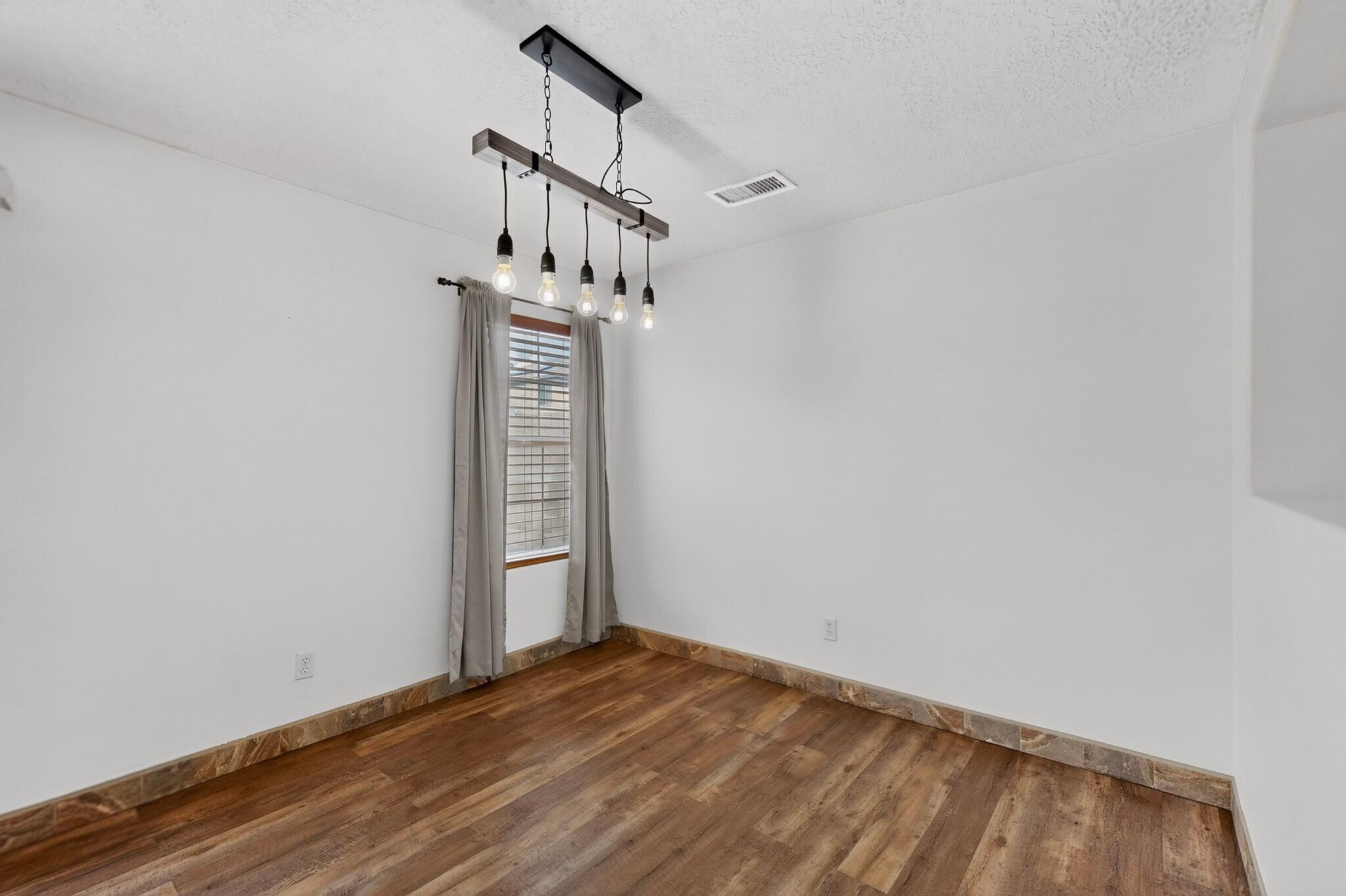 Photo 20 — 8715 Sawgrass Place NW