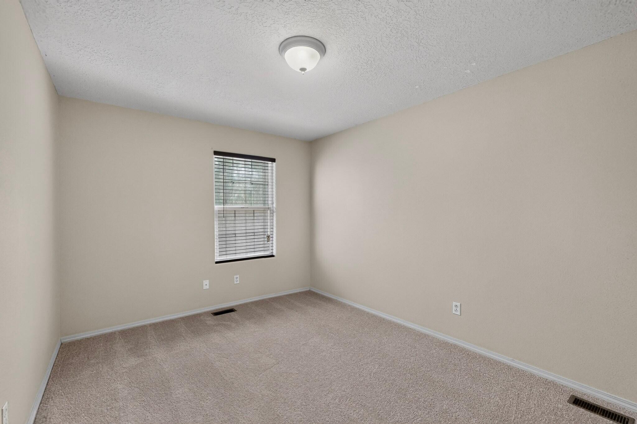 Photo 6 — 8715 Sawgrass Place NW