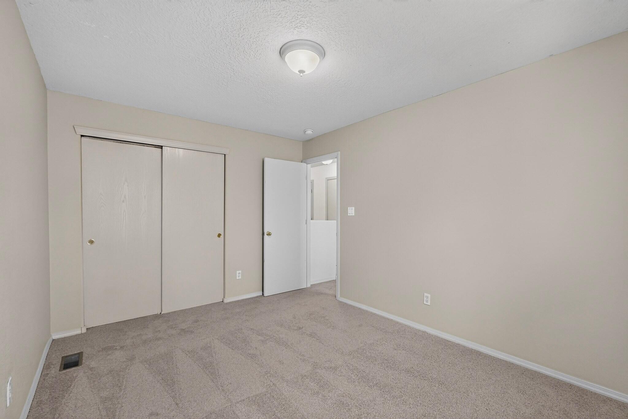 Photo 7 — 8715 Sawgrass Place NW