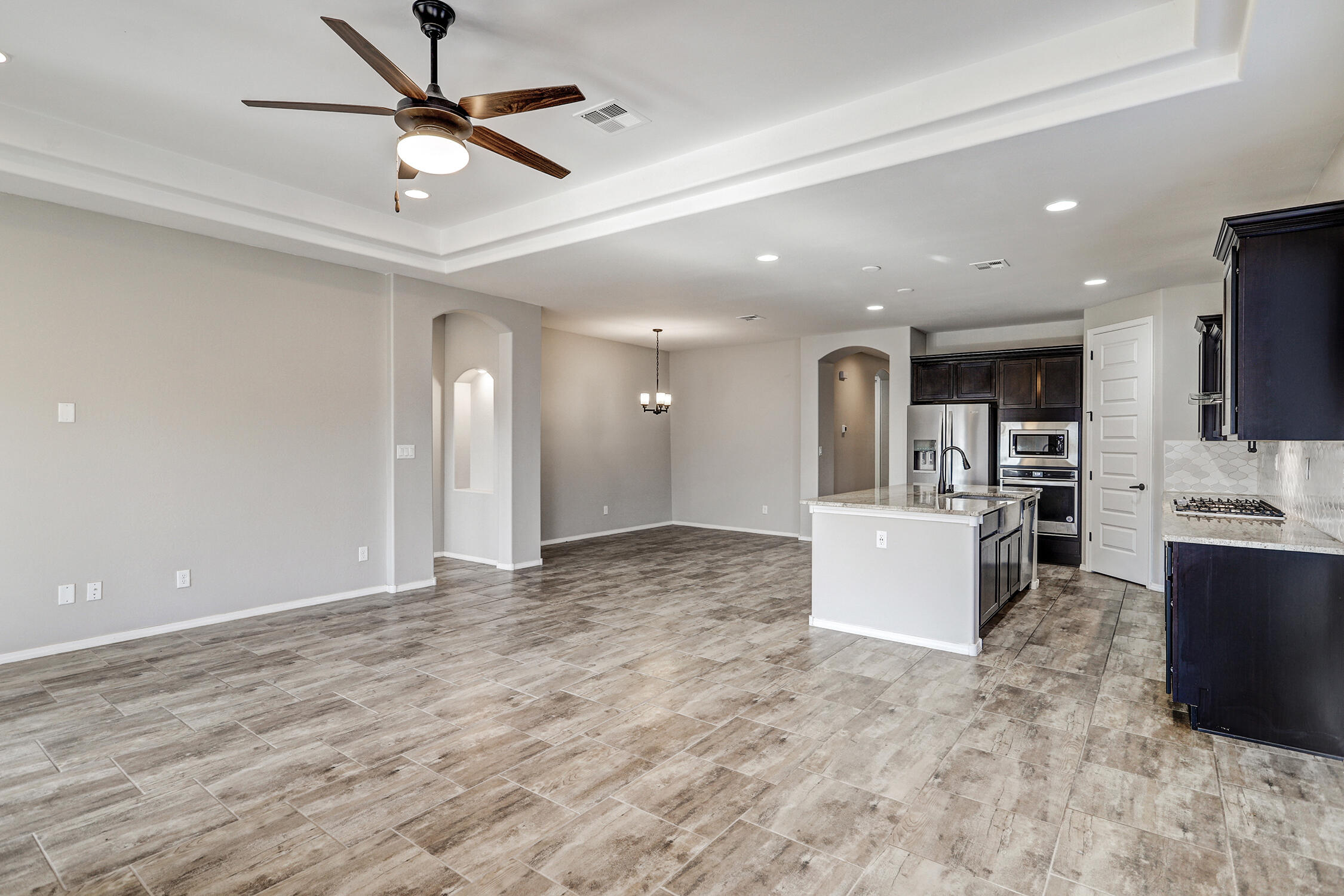Photo 12 — 6403 Red Falcon Drive NE